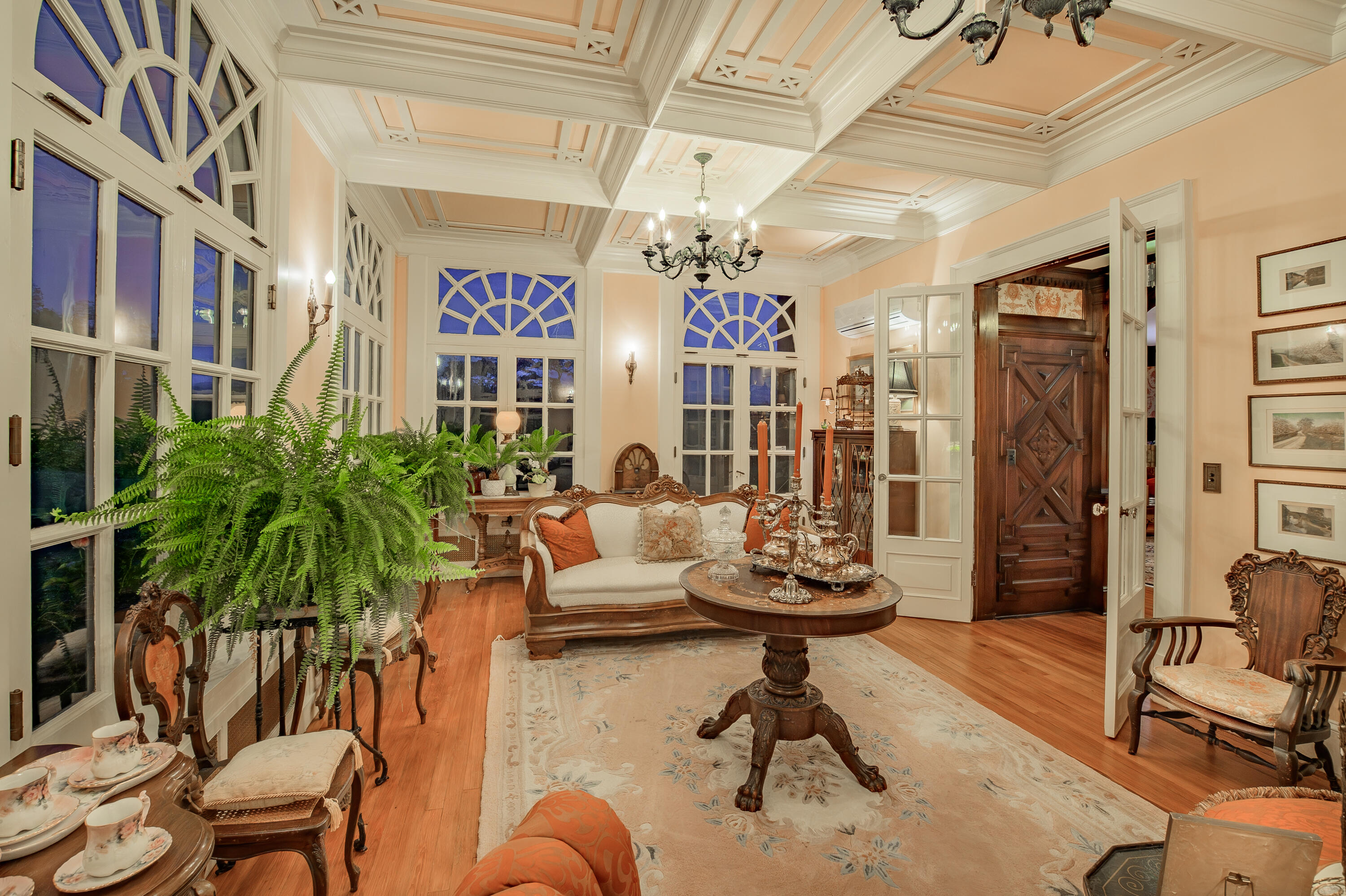 20 Houston Tavern Ln