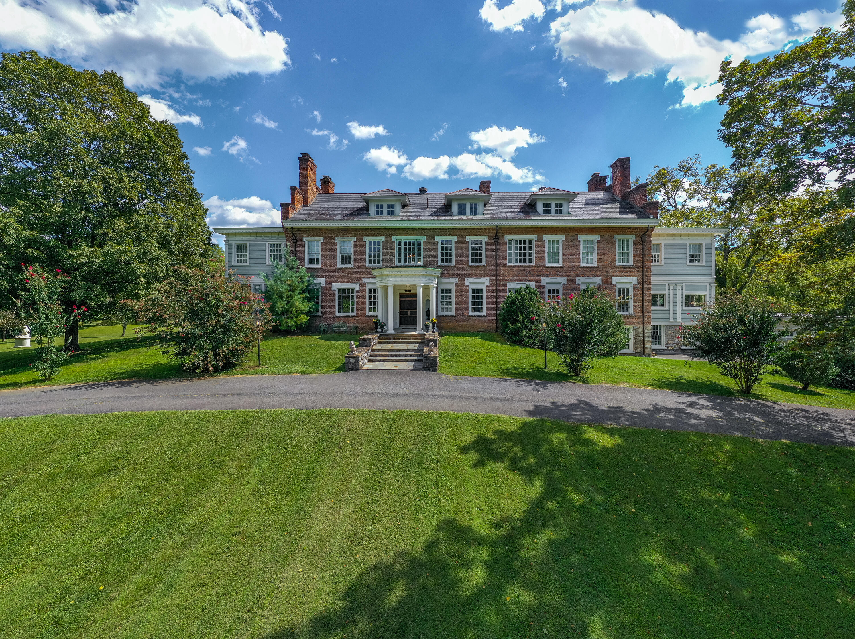 20 Houston Tavern Ln