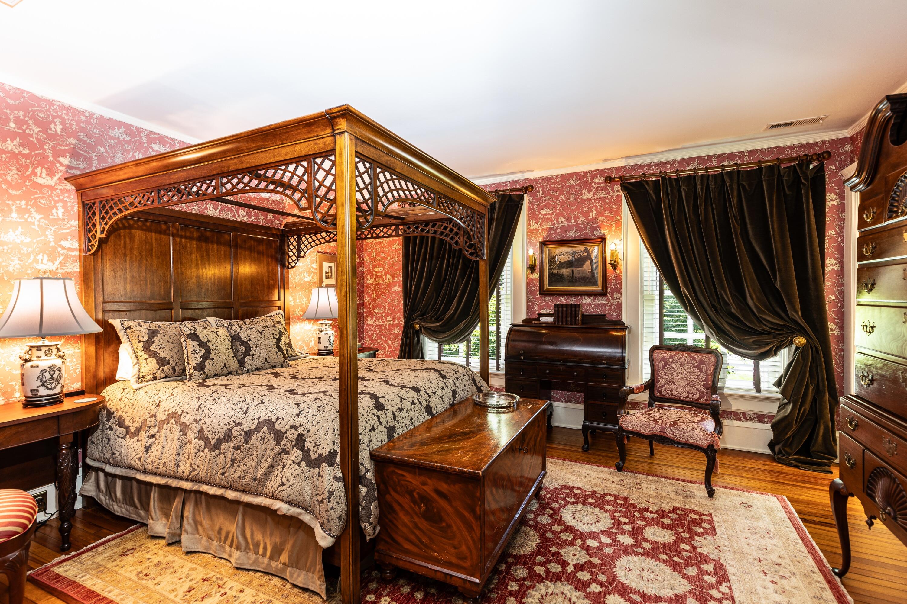 20 Houston Tavern Ln