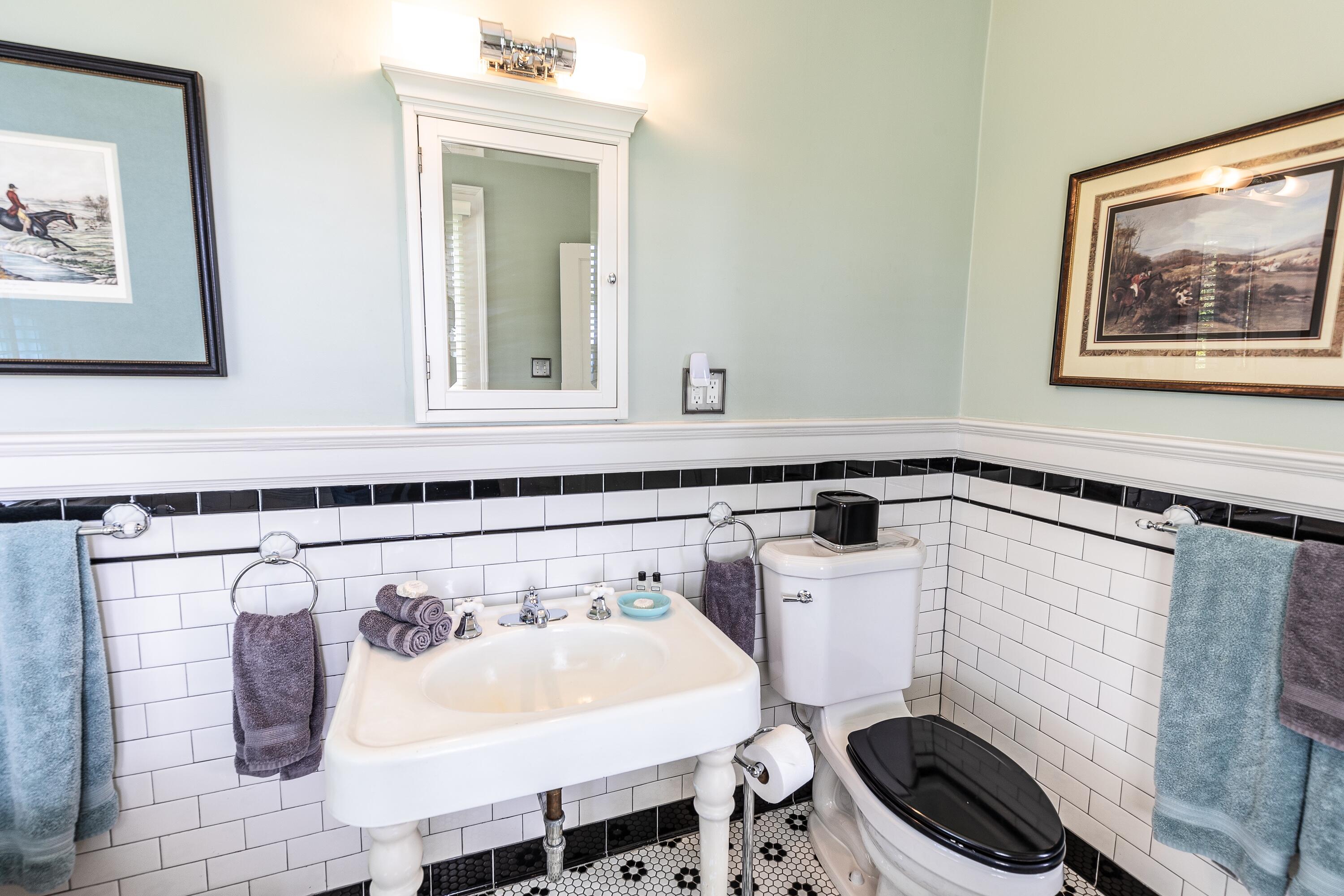 20 Houston Tavern Ln