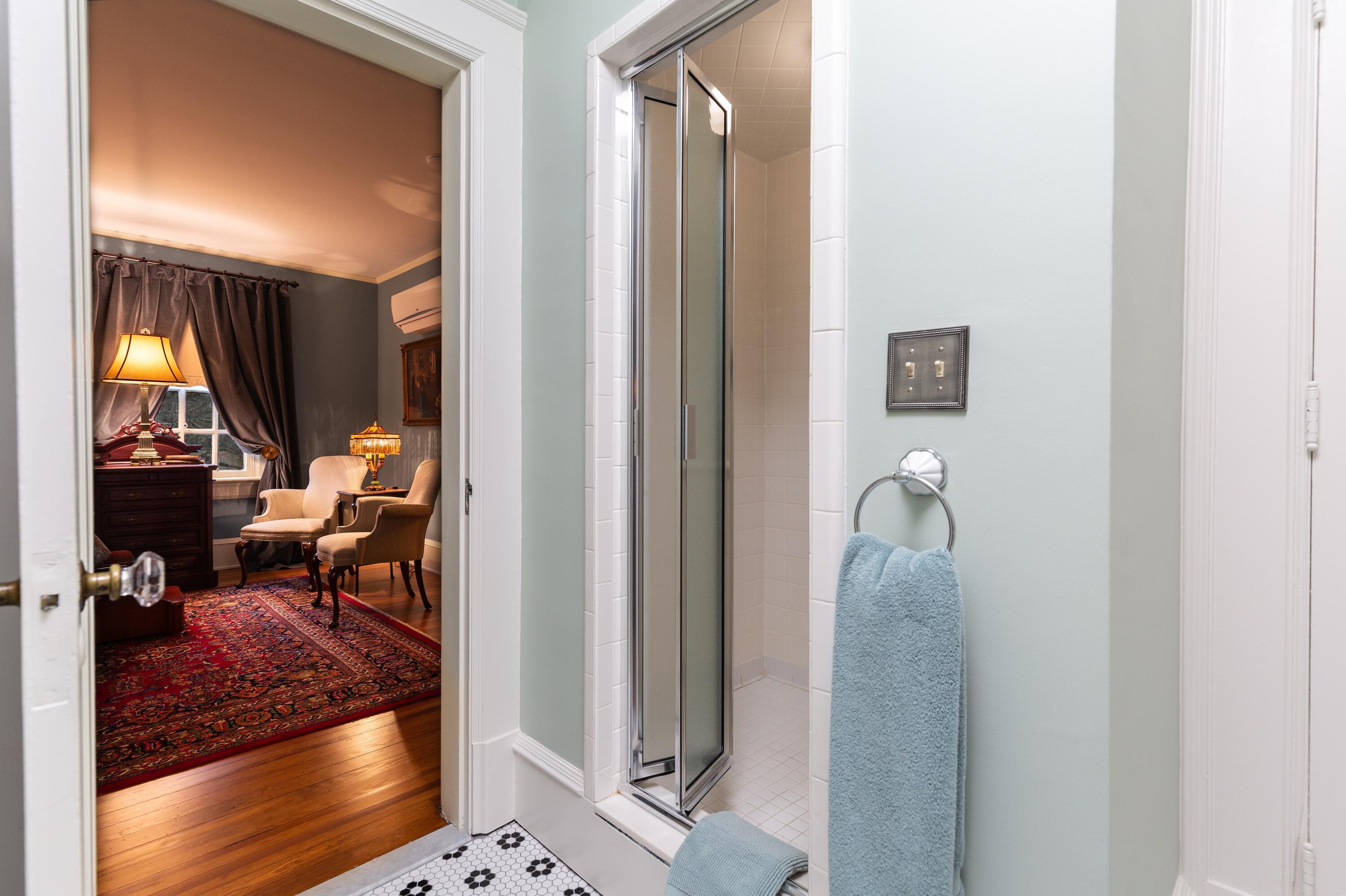 20 Houston Tavern Ln