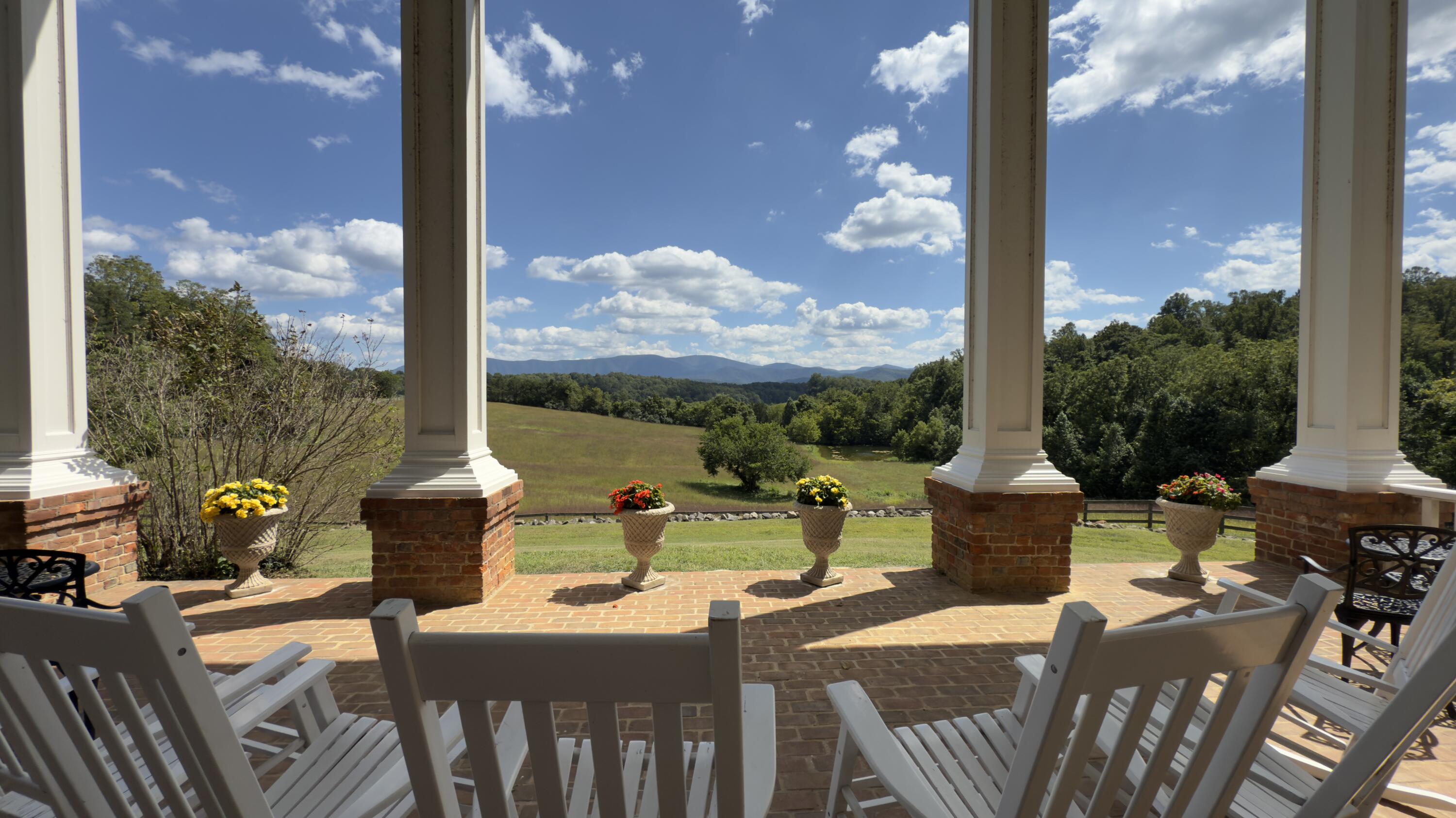 20 Houston Tavern Ln