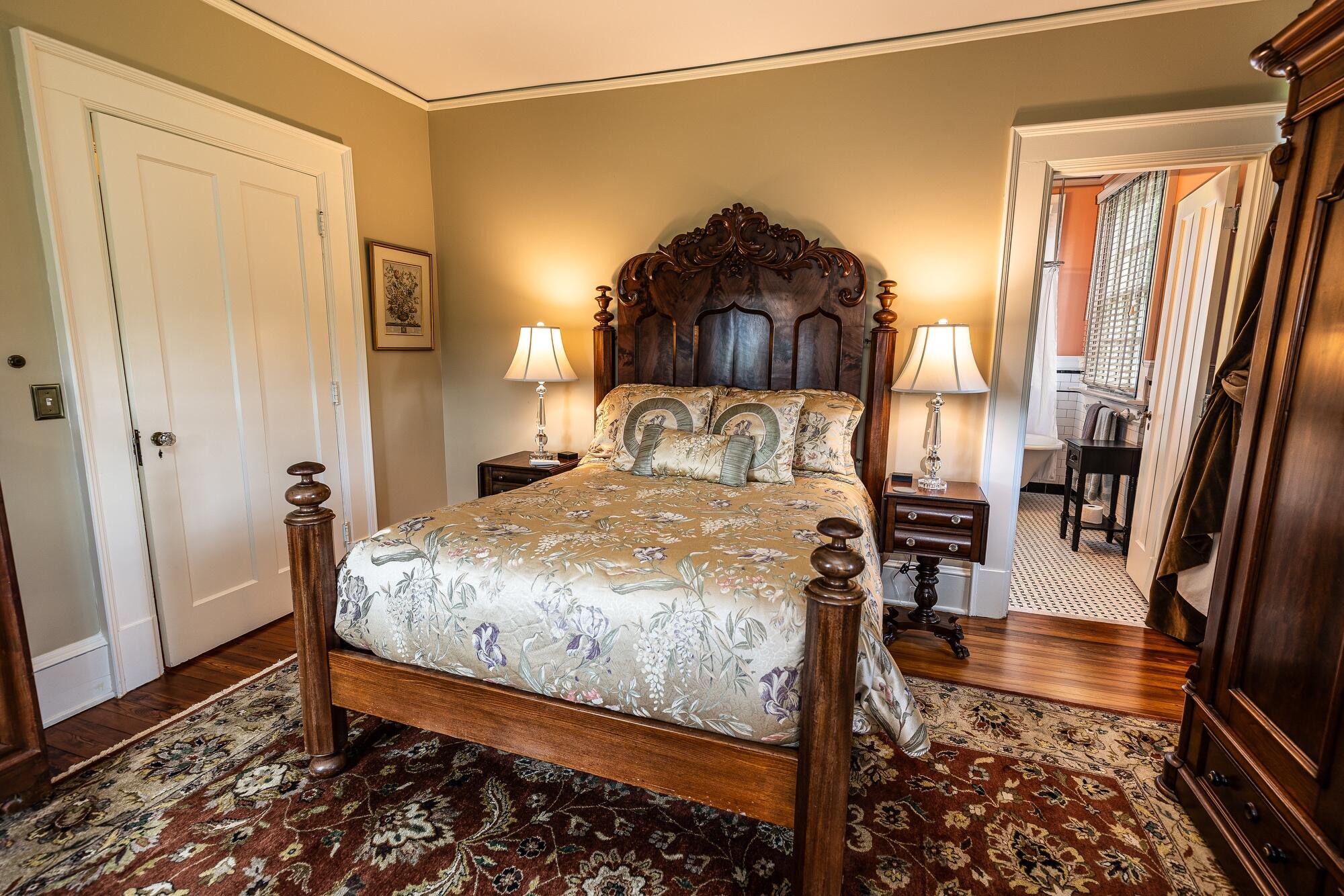 20 Houston Tavern Ln