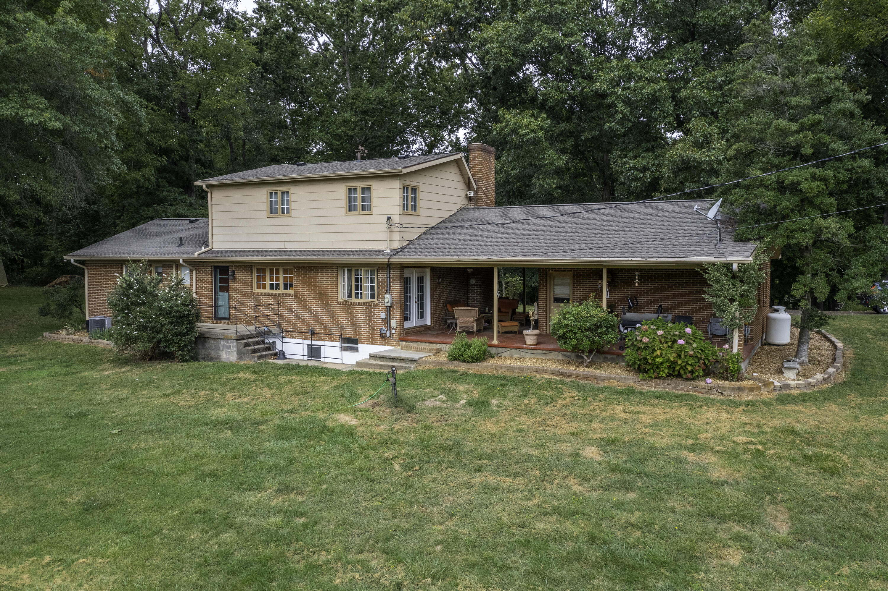 587 Bunker Hill Mill Rd