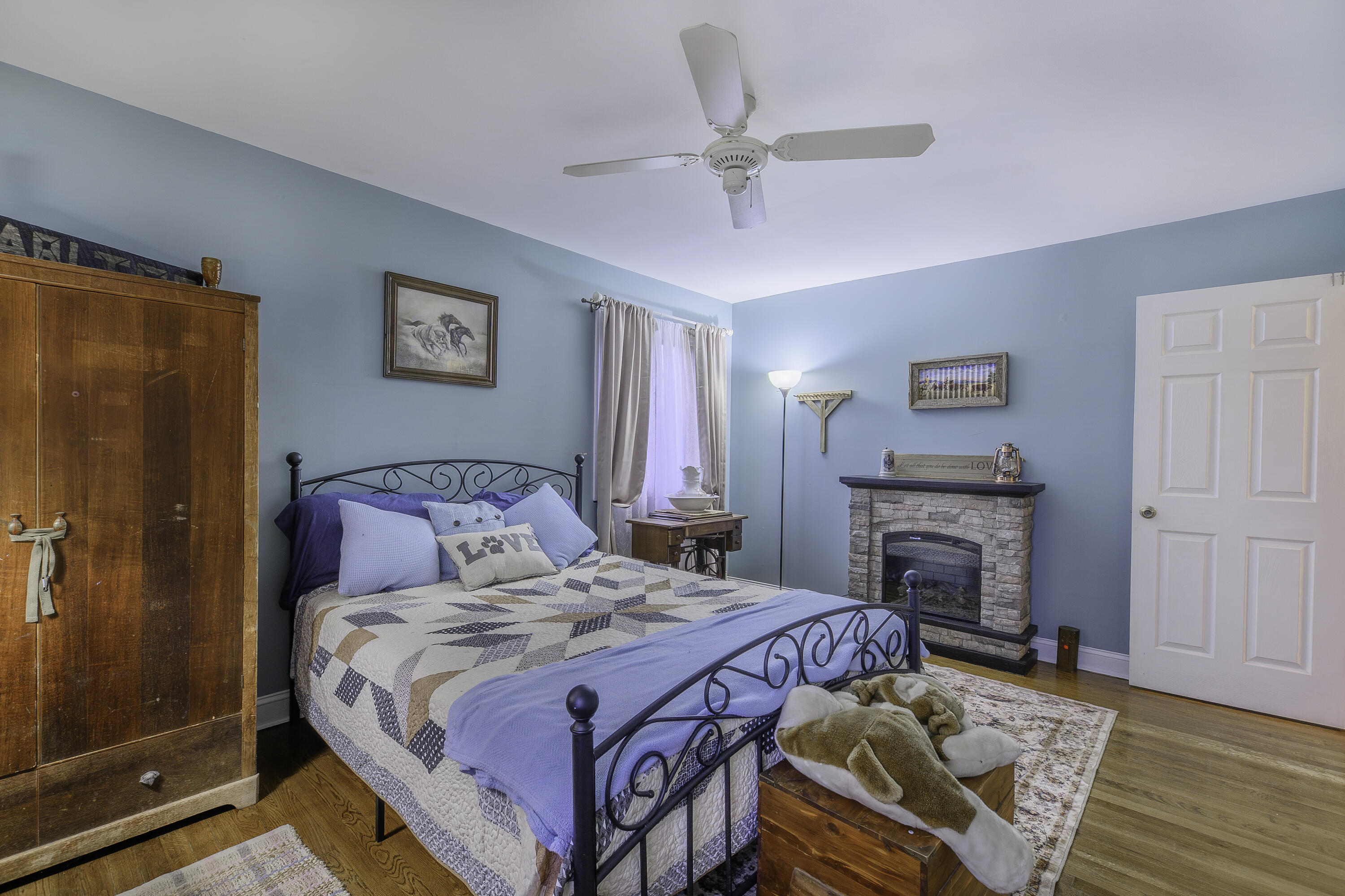 587 Bunker Hill Mill Rd