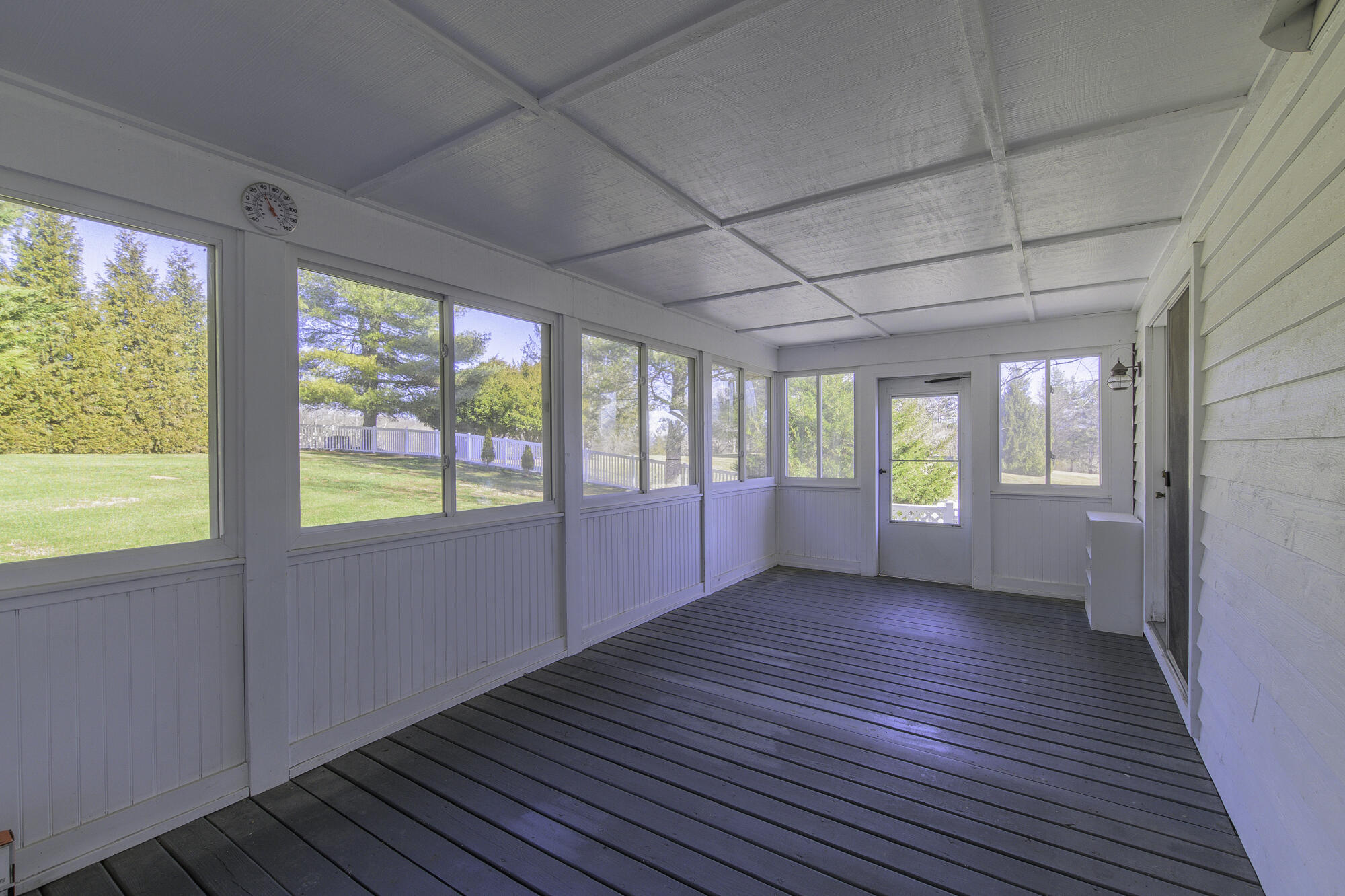12 Hall Cir