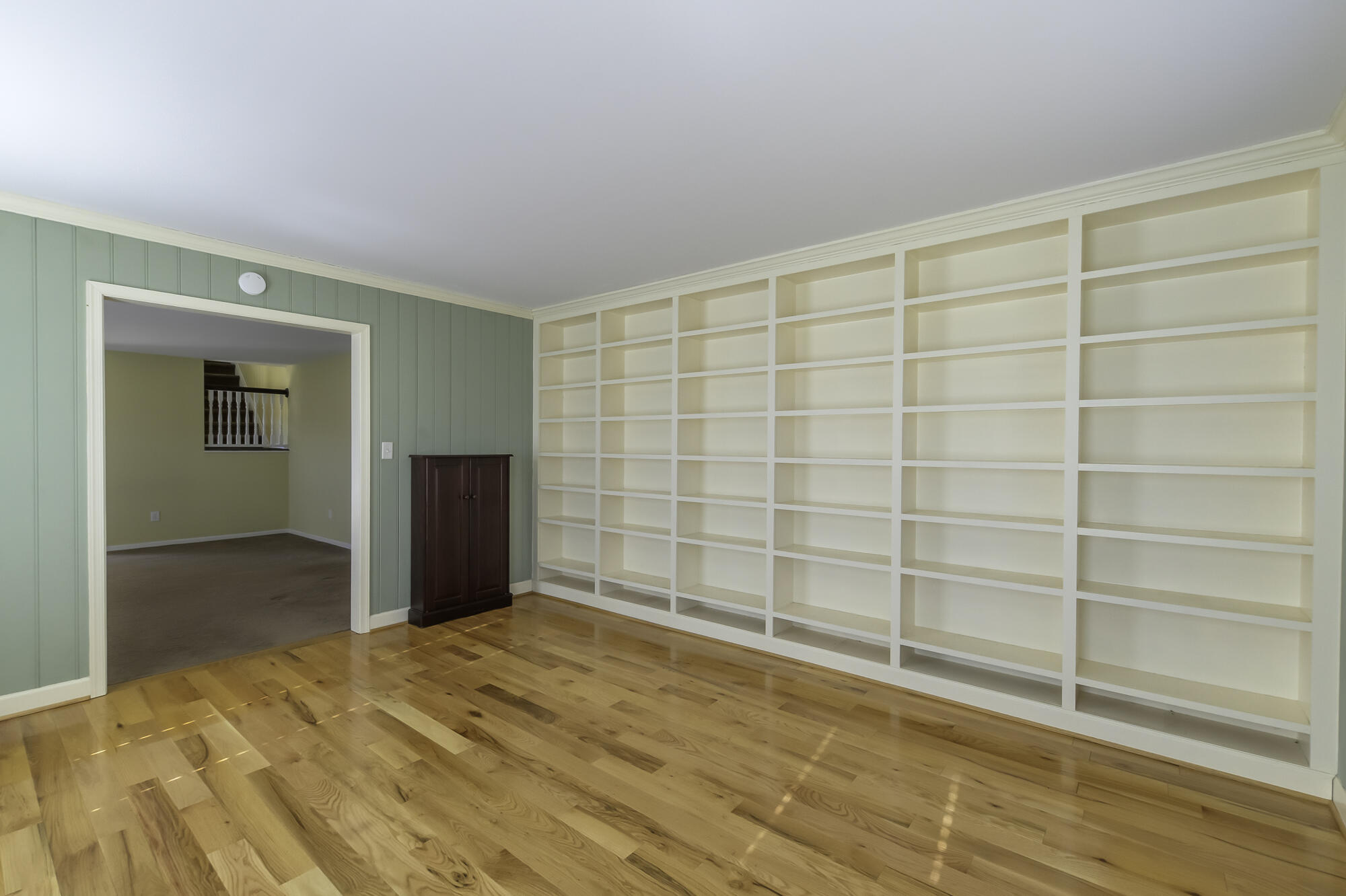 12 Hall Cir