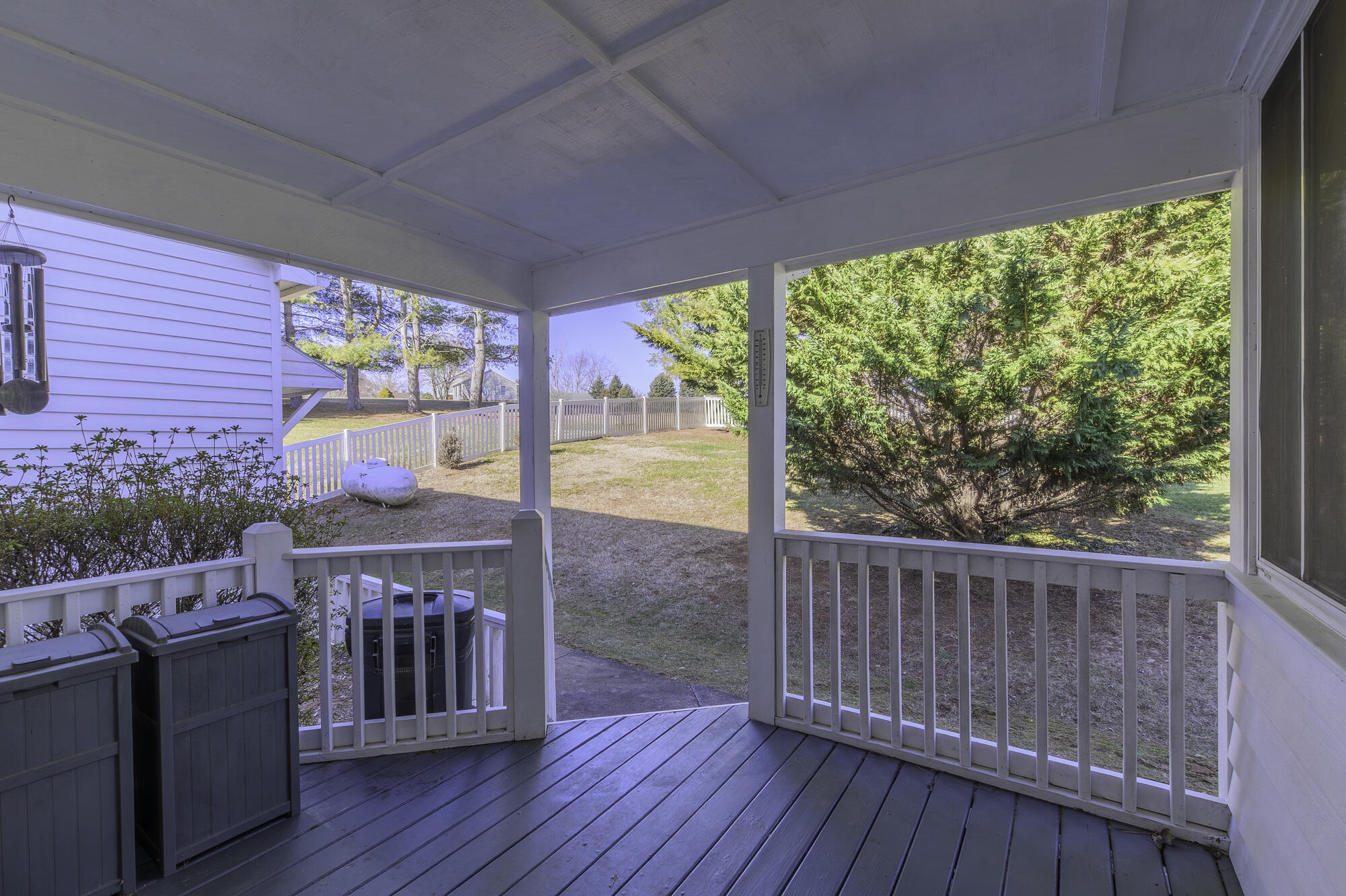 12 Hall Cir