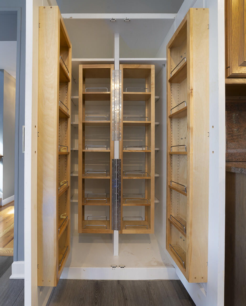 150 FOREST HILL VIEW