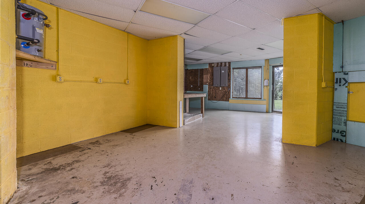 150 FOREST HILL VIEW