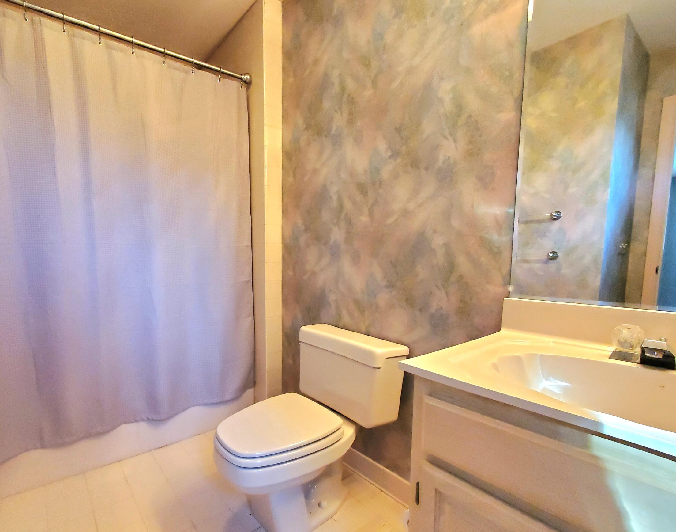 150 FOREST HILL VIEW