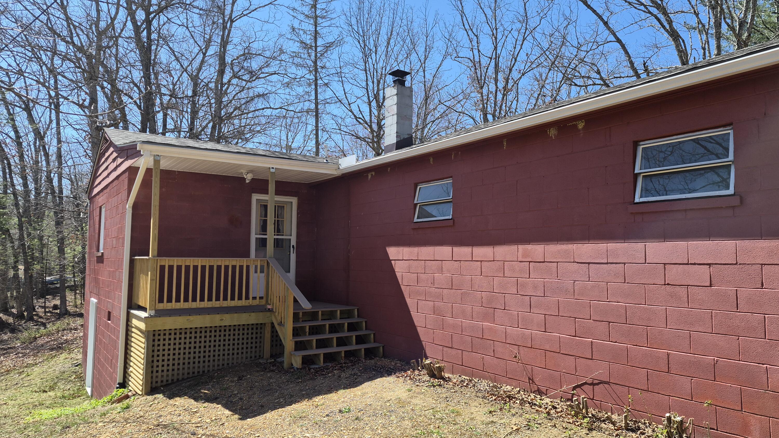 211 WaterTank Rd