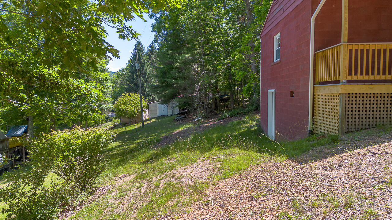 211 WaterTank Rd