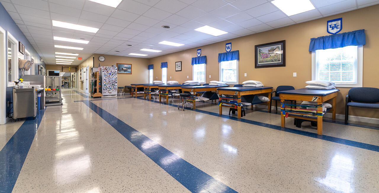 25 Crossing Ln Suite 1