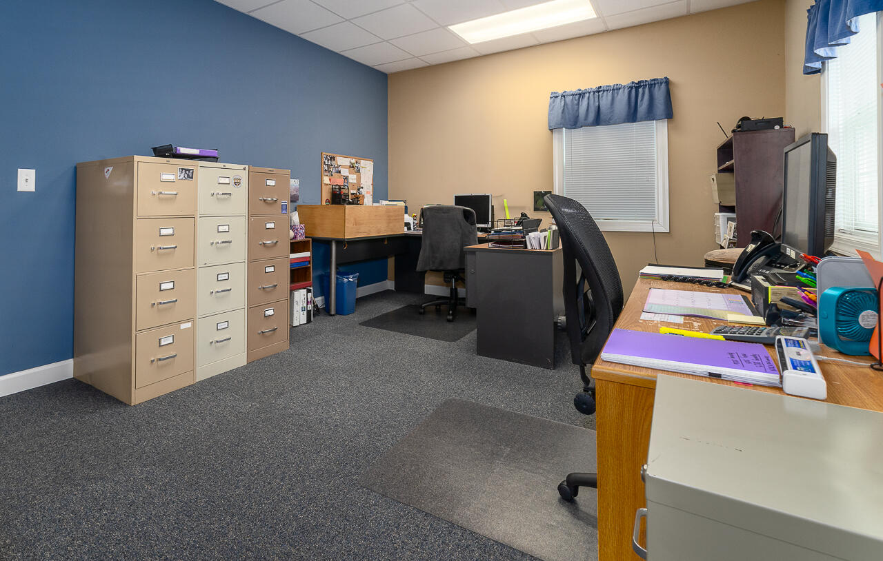 25 Crossing Ln Suite 1