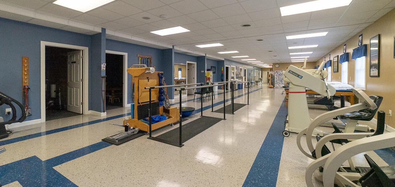 25 Crossing Ln Suite 1