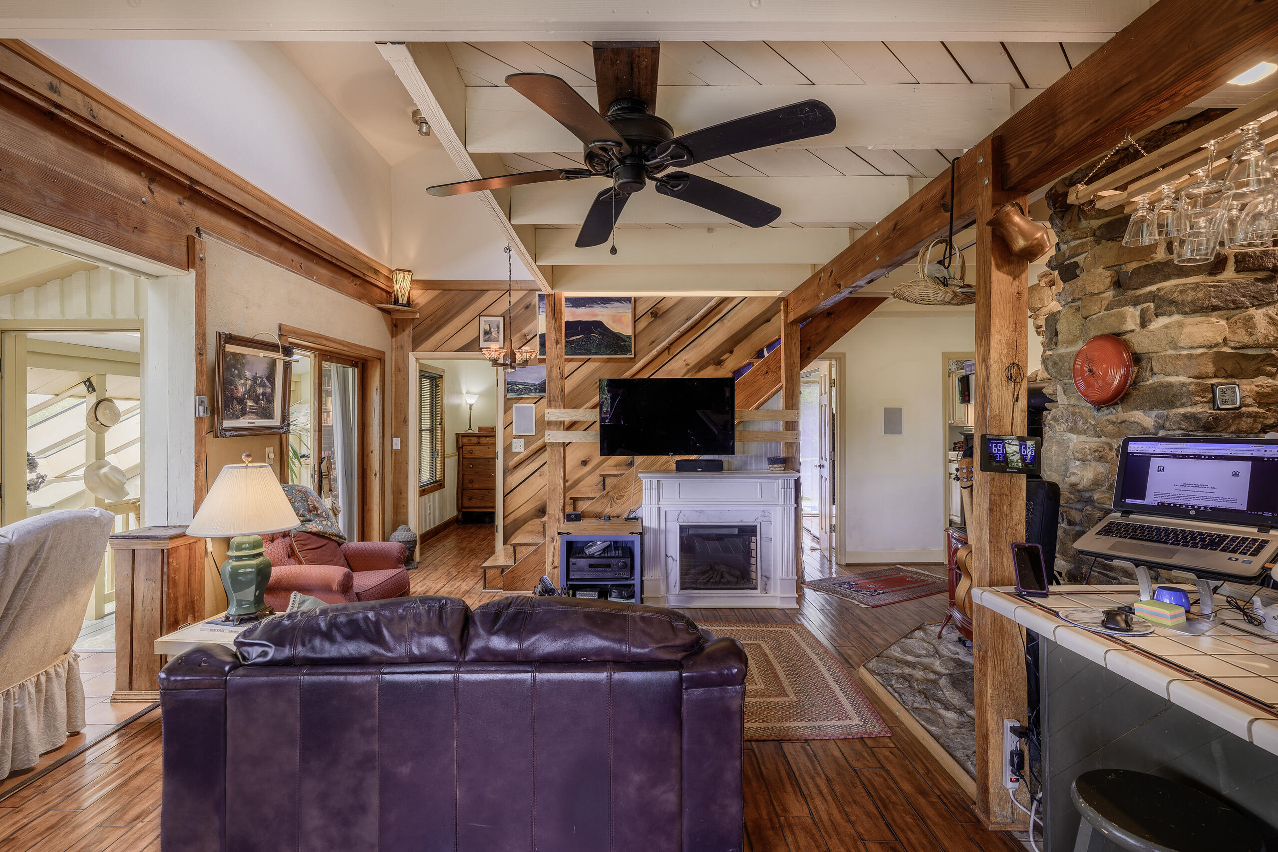 311 Higgins Hollow Rd