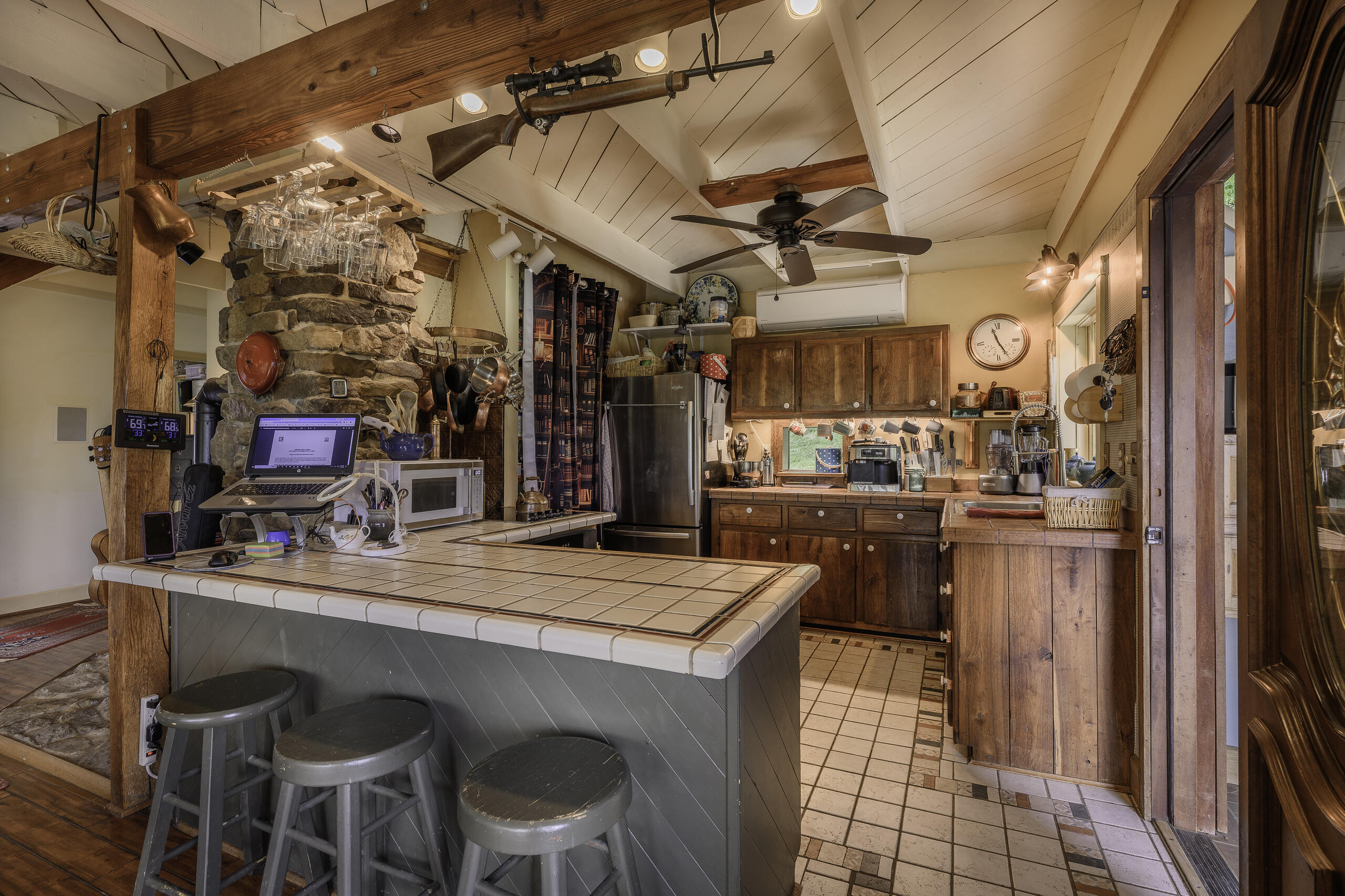 311 Higgins Hollow Rd