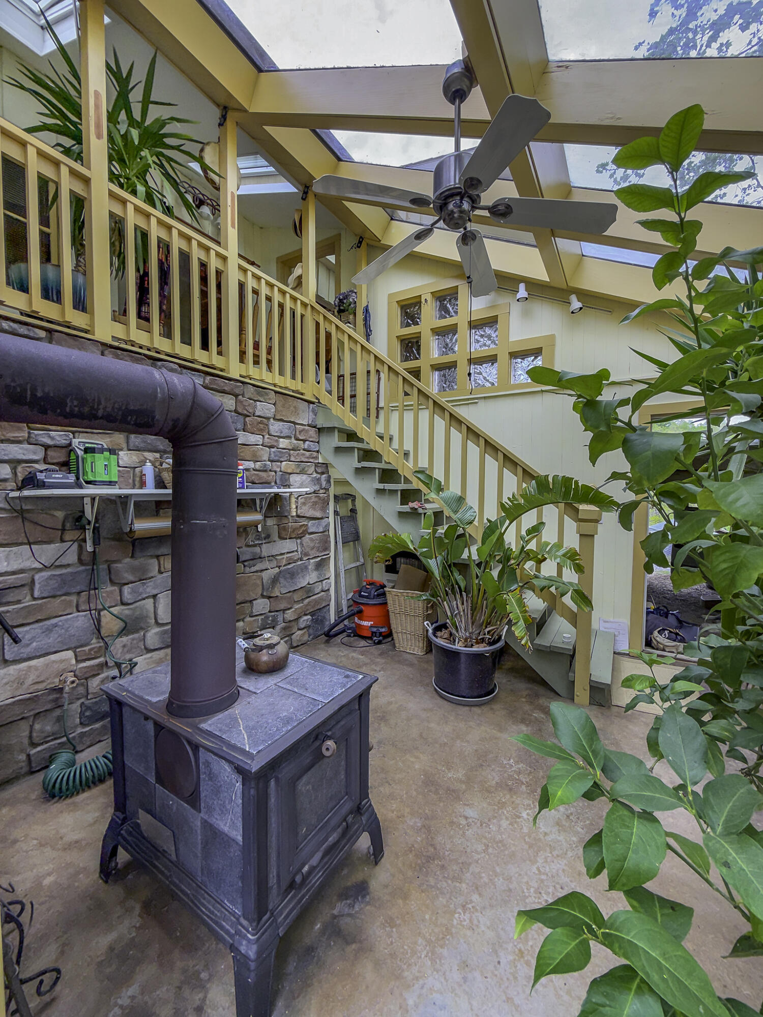 311 Higgins Hollow Rd