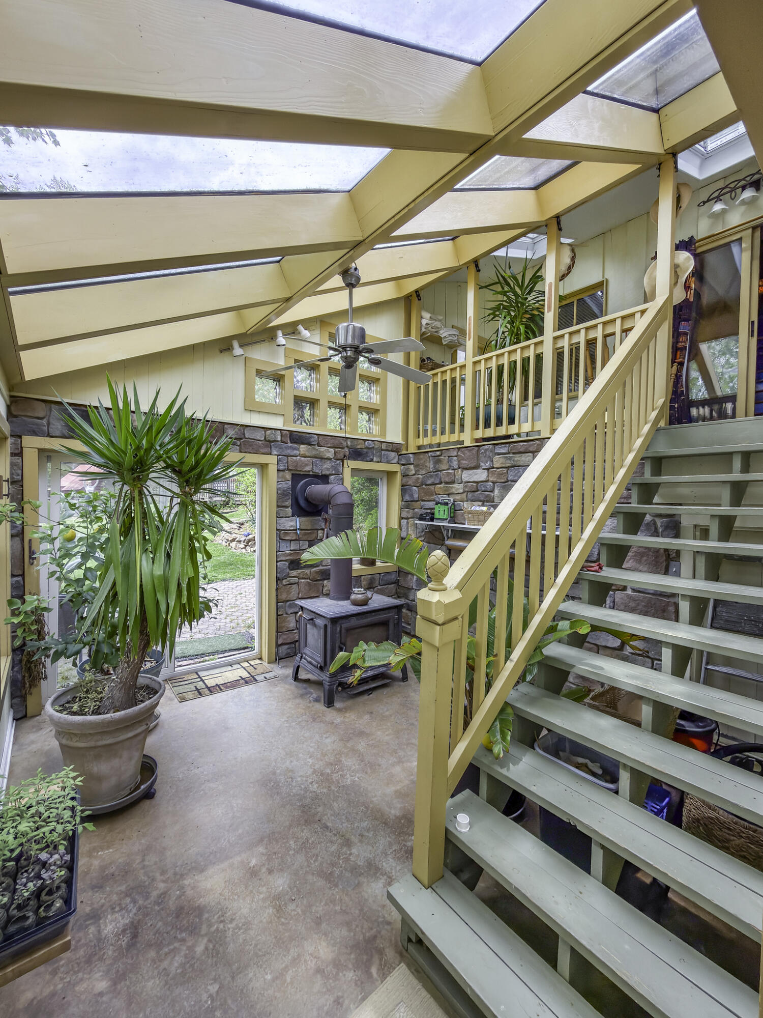 311 Higgins Hollow Rd