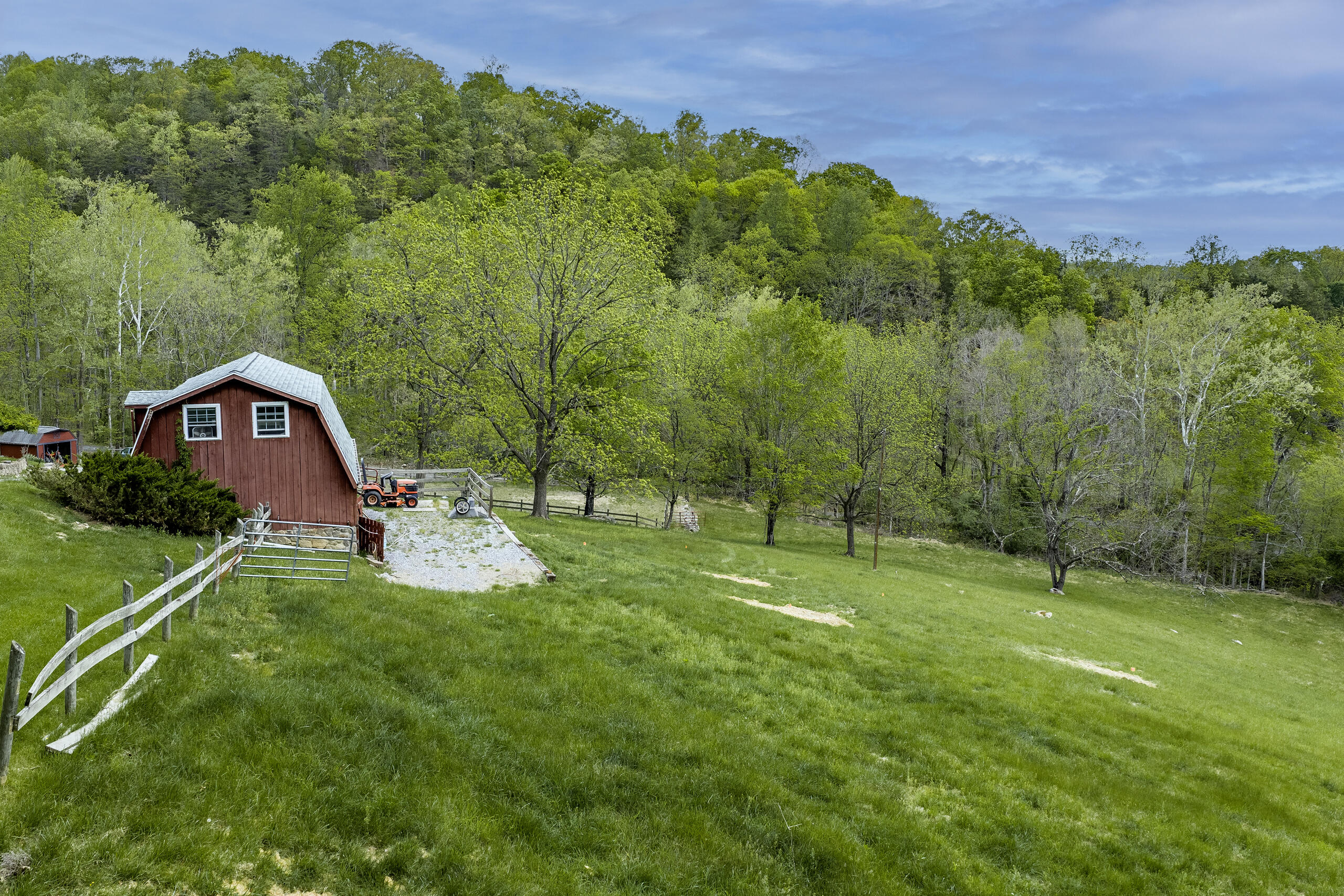 311 Higgins Hollow Rd