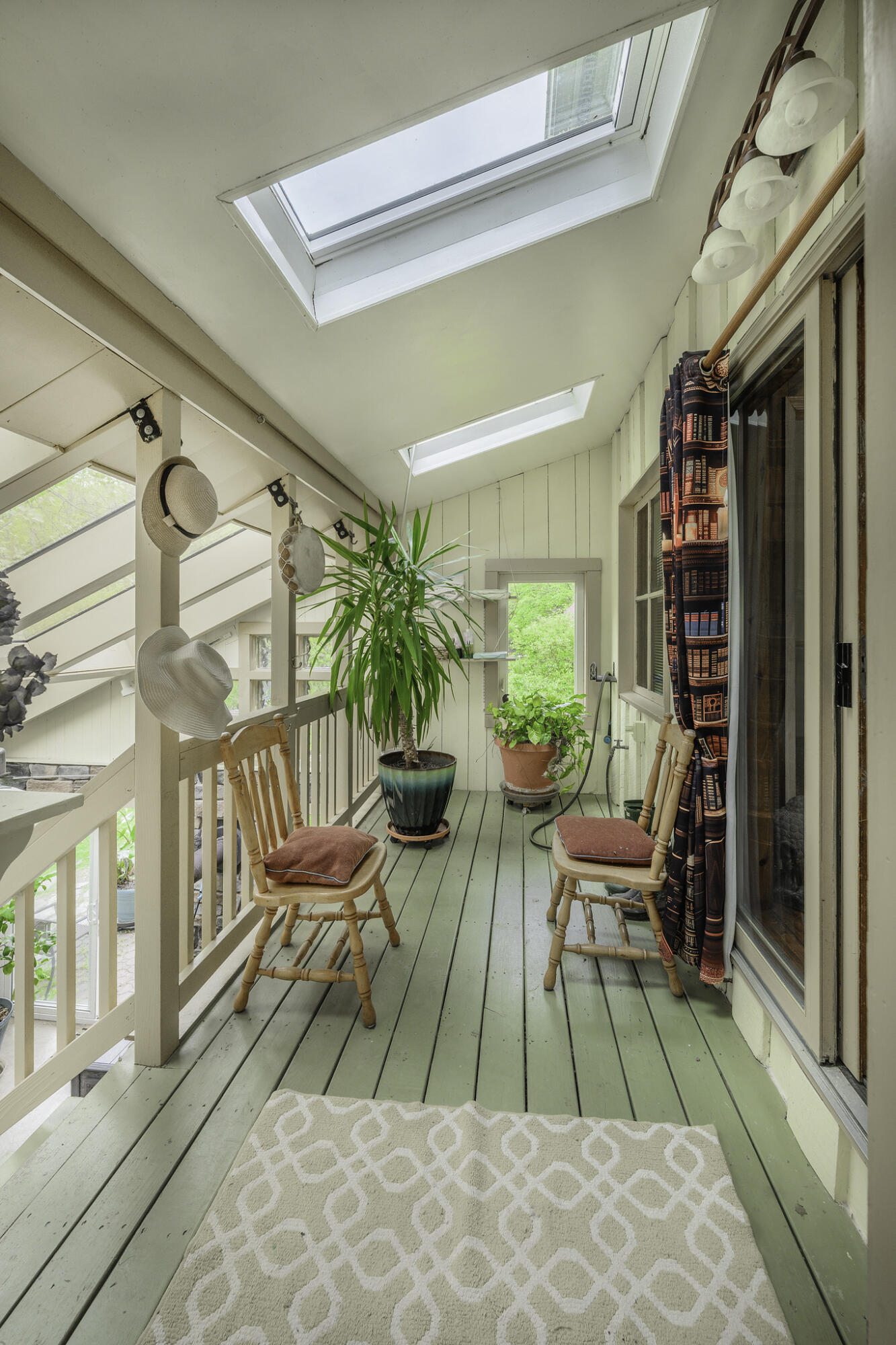 311 Higgins Hollow Rd