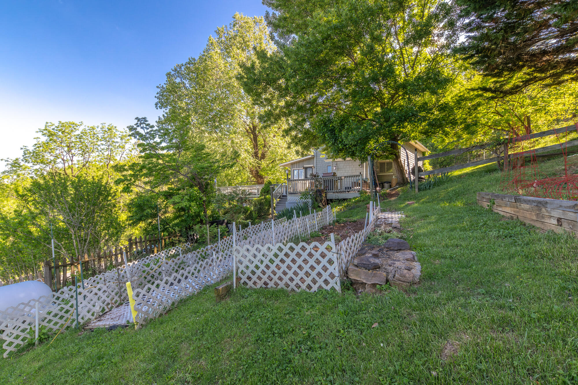 311 Higgins Hollow Rd