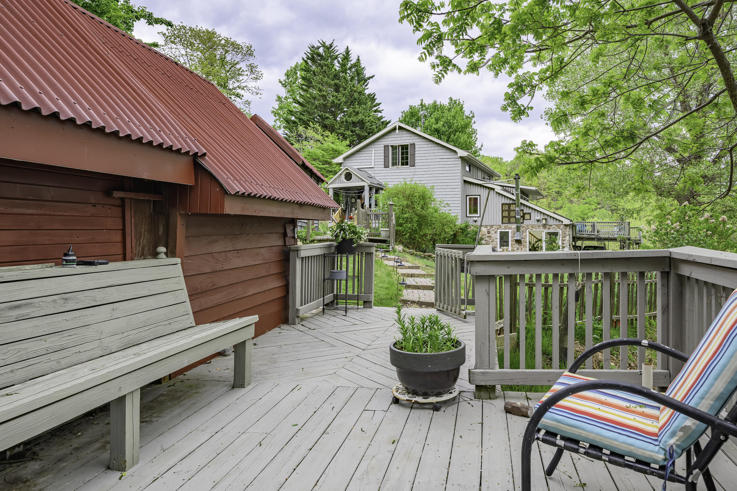 311 Higgins Hollow Rd