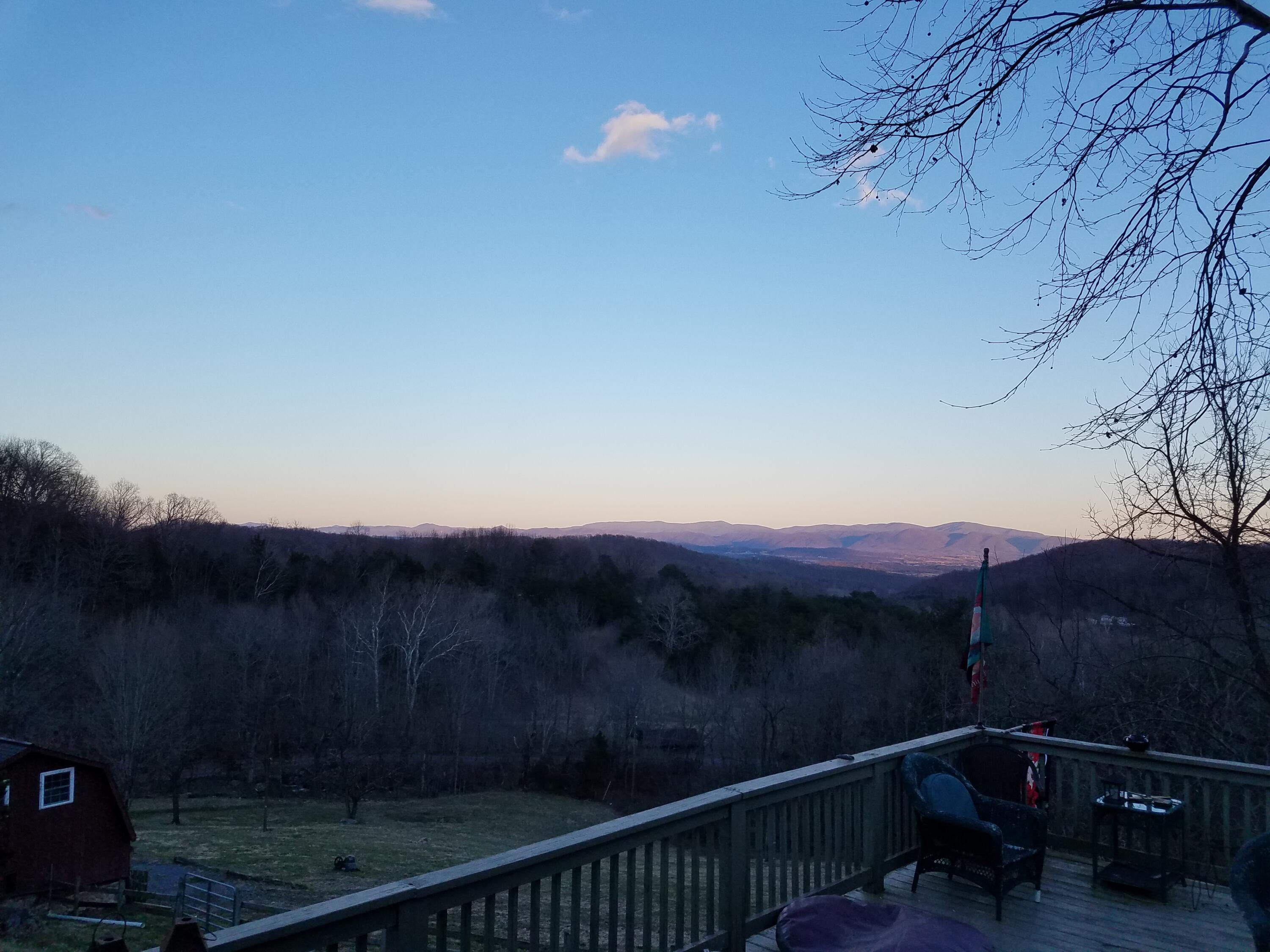 311 Higgins Hollow Rd