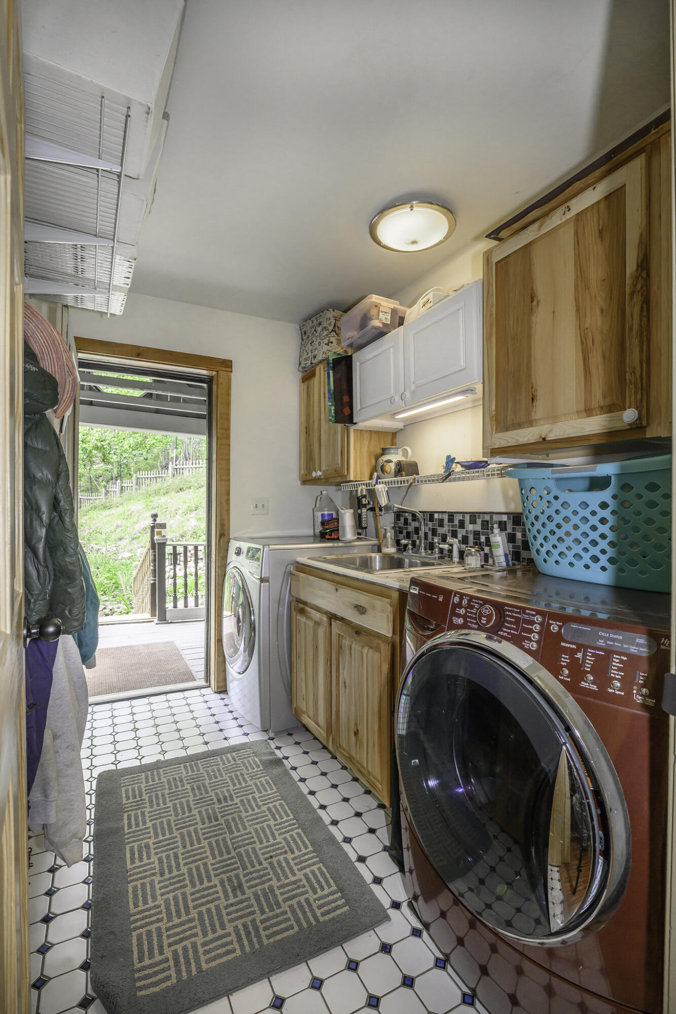 311 Higgins Hollow Rd