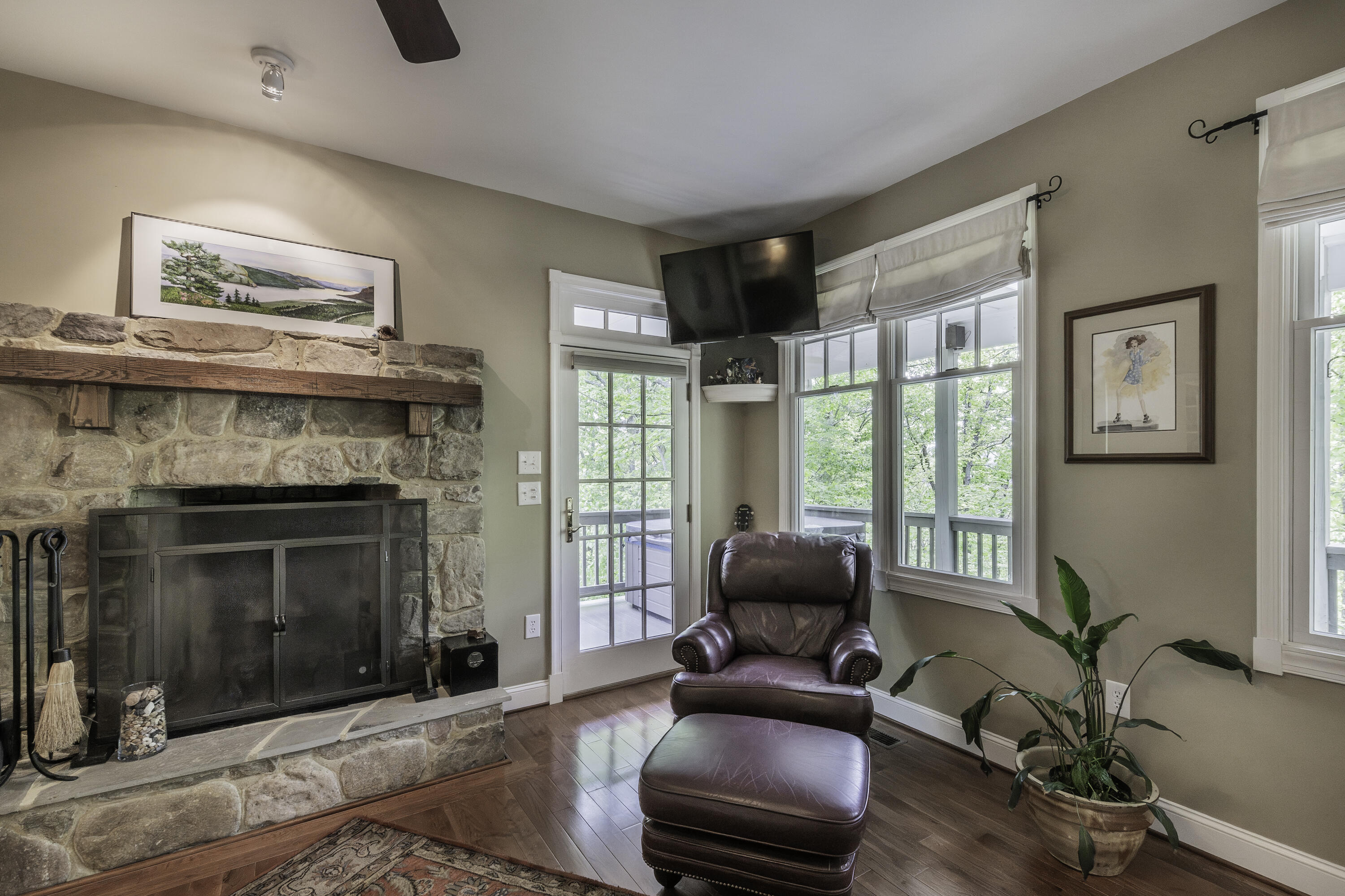 151 Stoneybrook Rd
