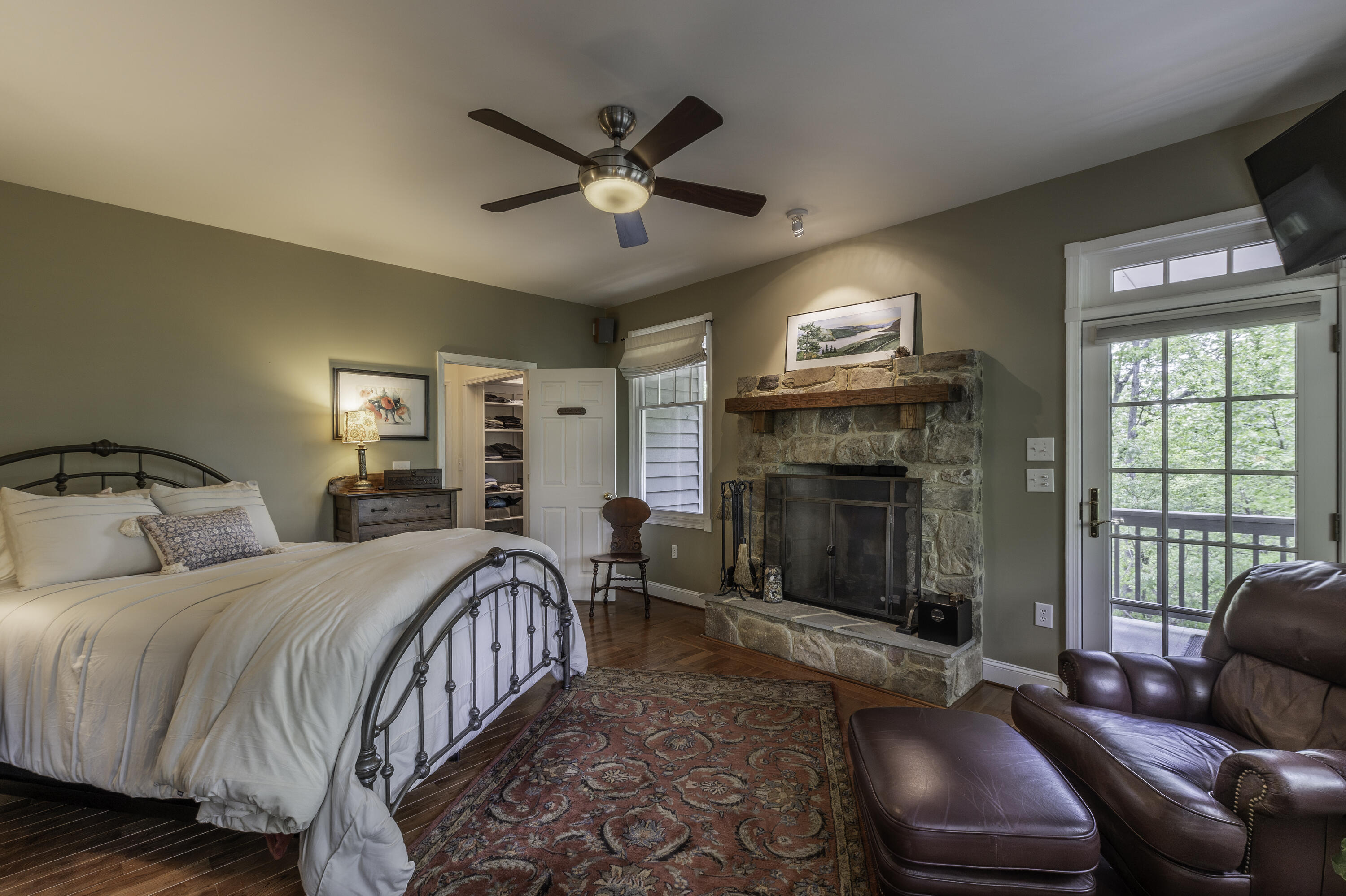 151 Stoneybrook Rd
