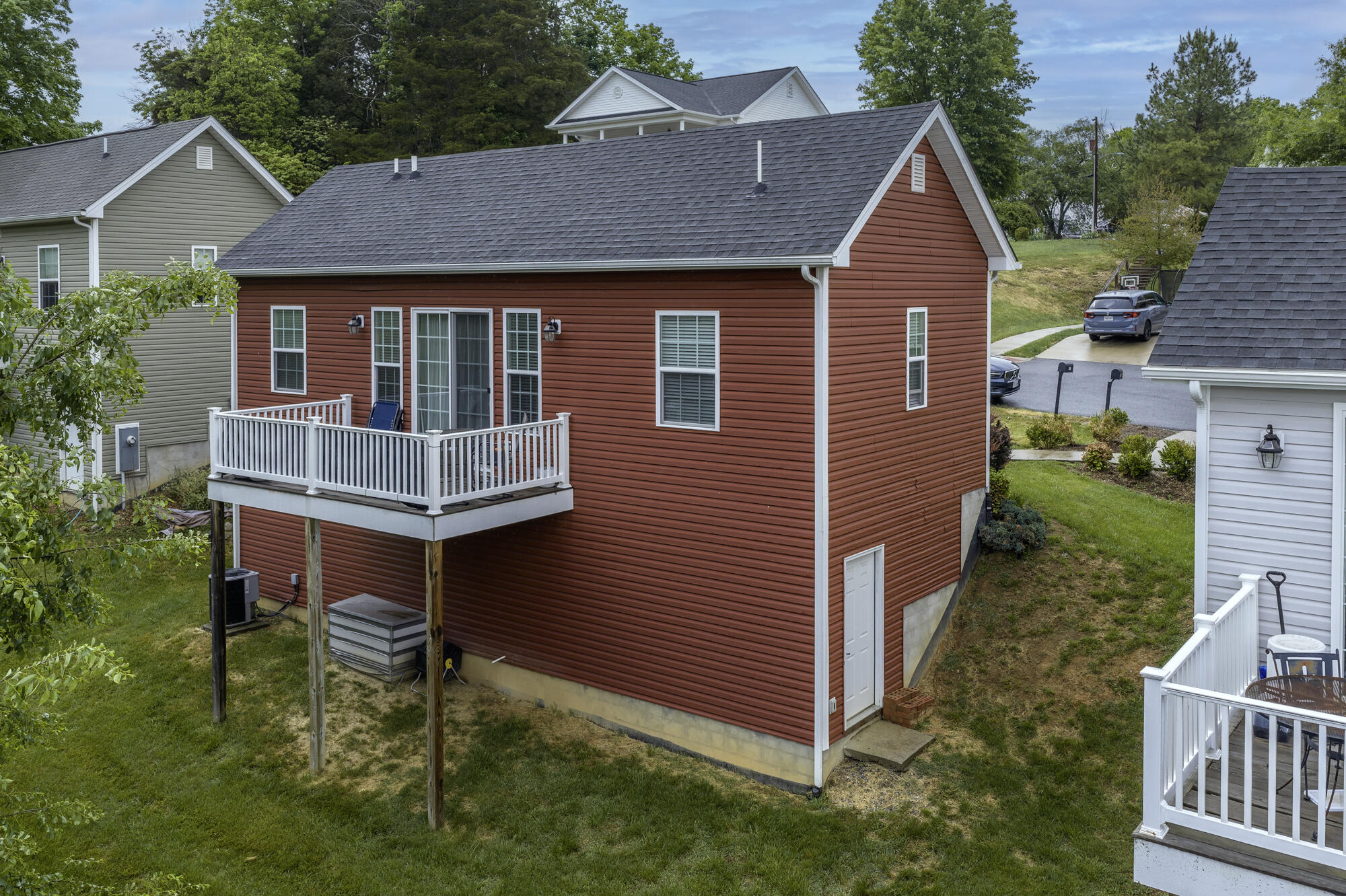 408 Evans Dr