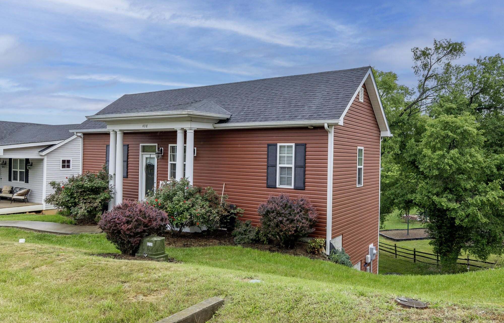 408 Evans Dr