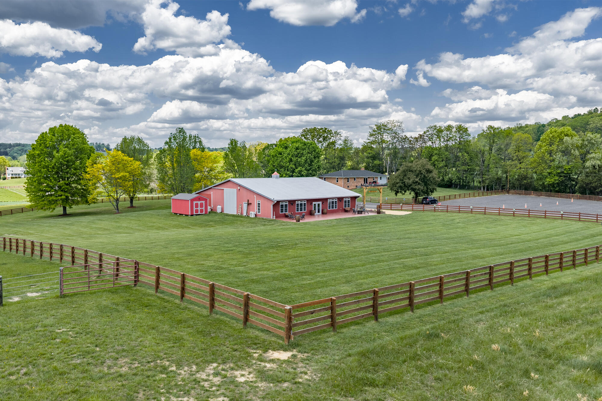65 & 190 Whistle Hollow Ln