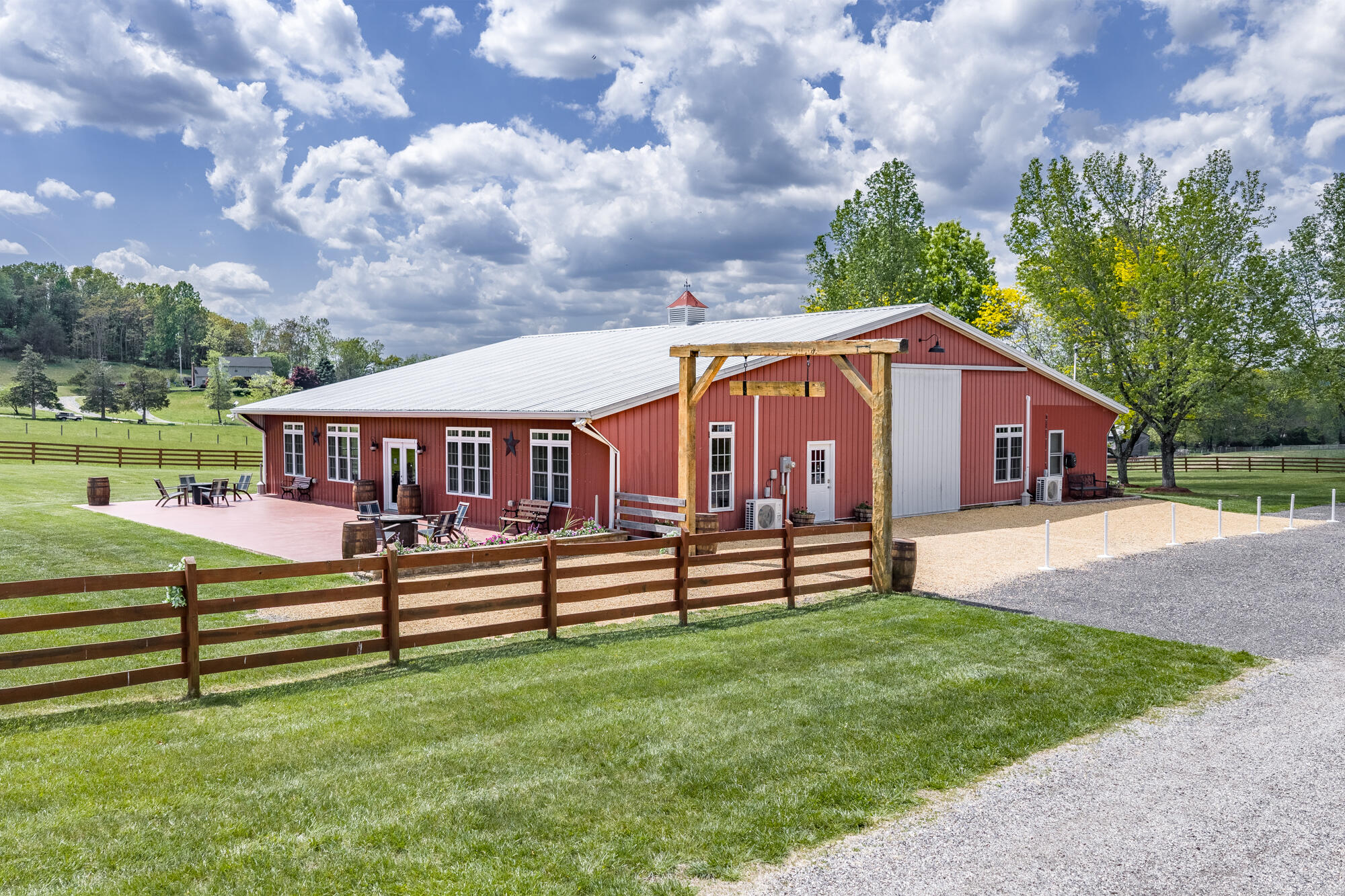 65 & 190 Whistle Hollow Ln