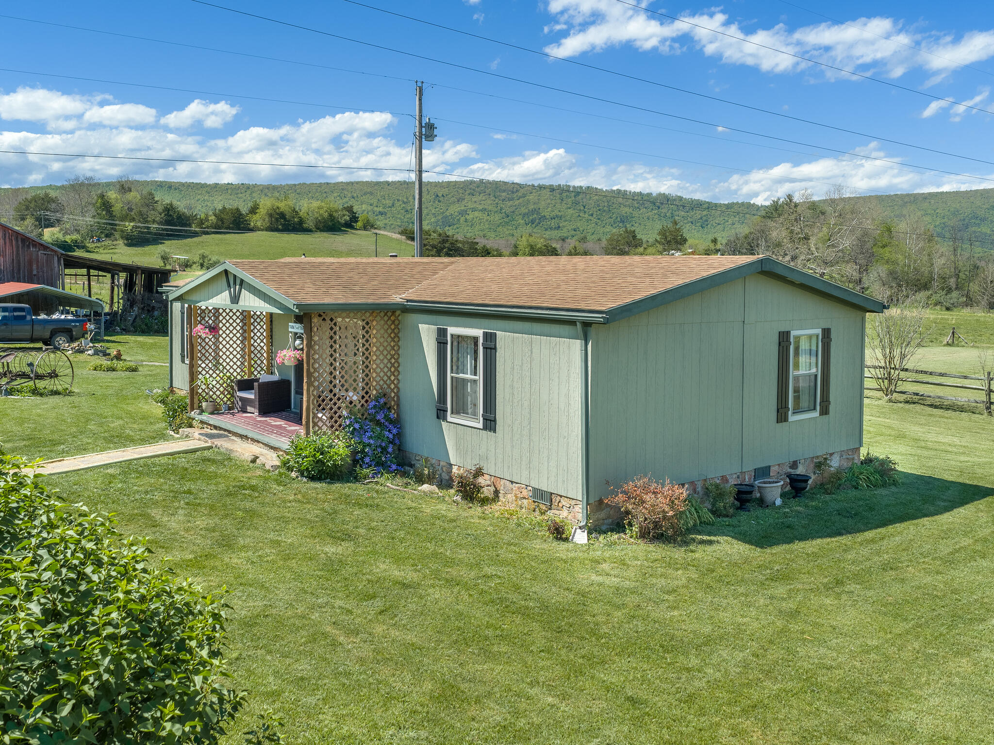 694 Rockbridge Alum Springs Rd