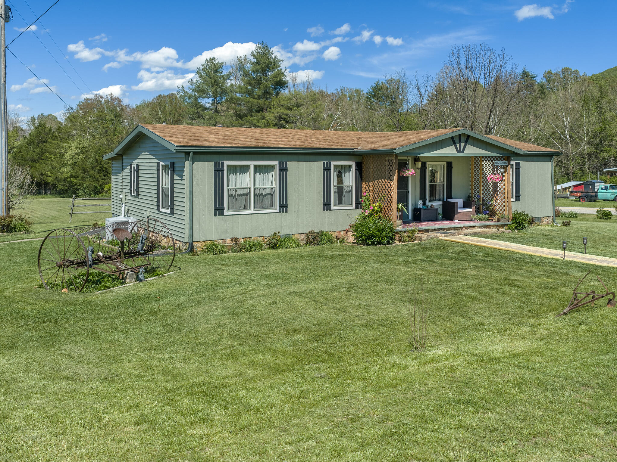 694 Rockbridge Alum Springs Rd