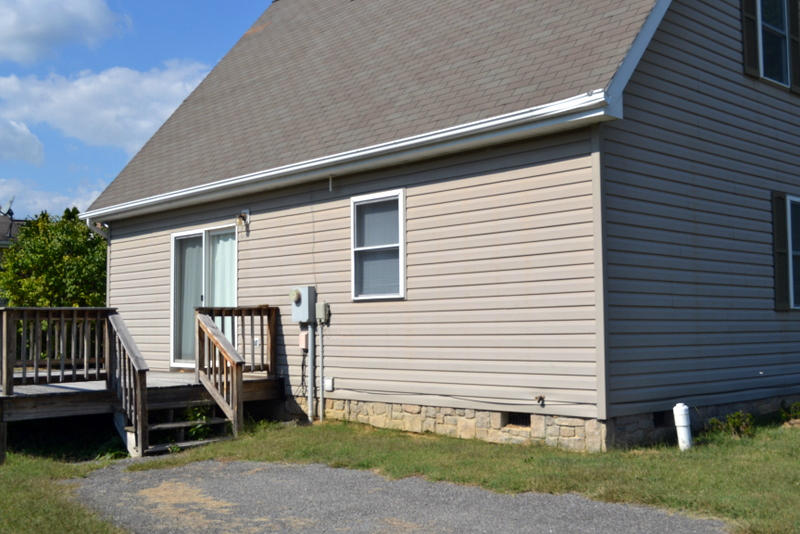245 DENNY Ln