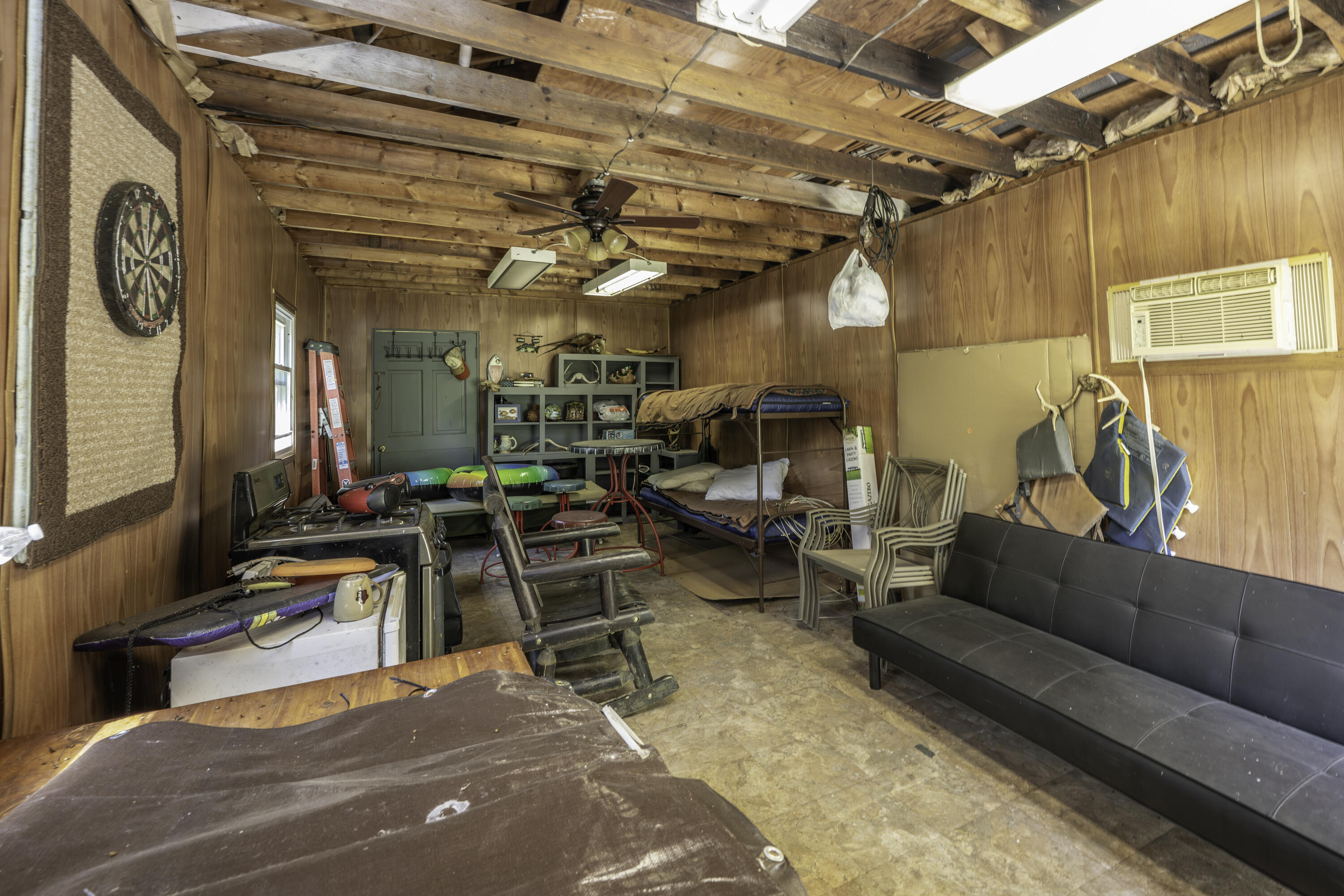 53 & 13 Siding Ln