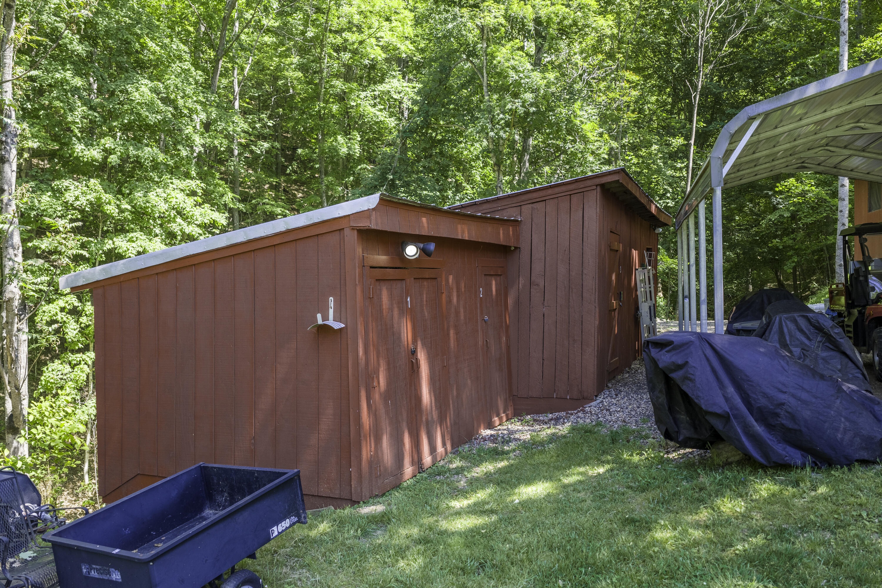 53 & 13 Siding Ln