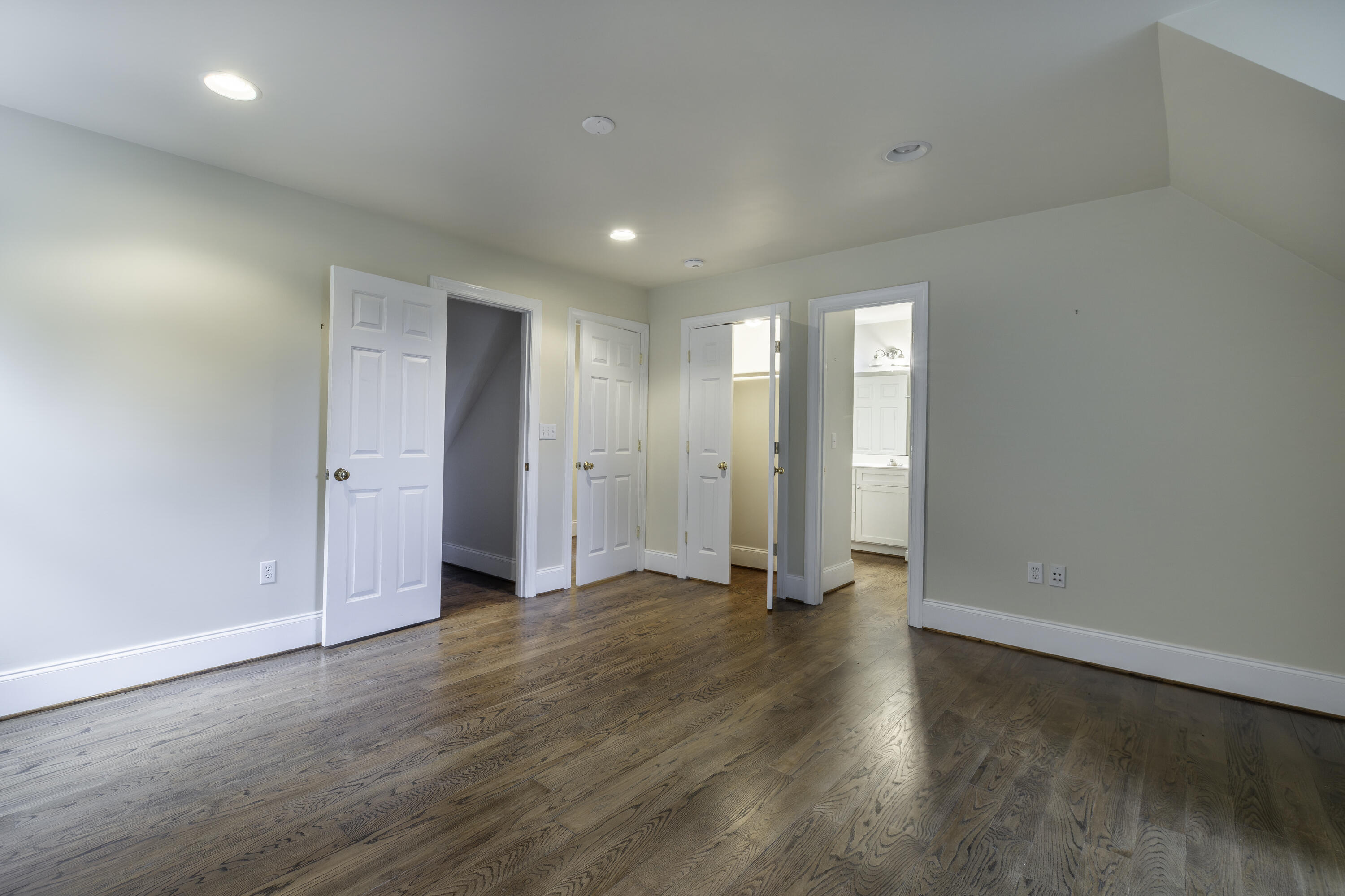190 Henry Hill Dr