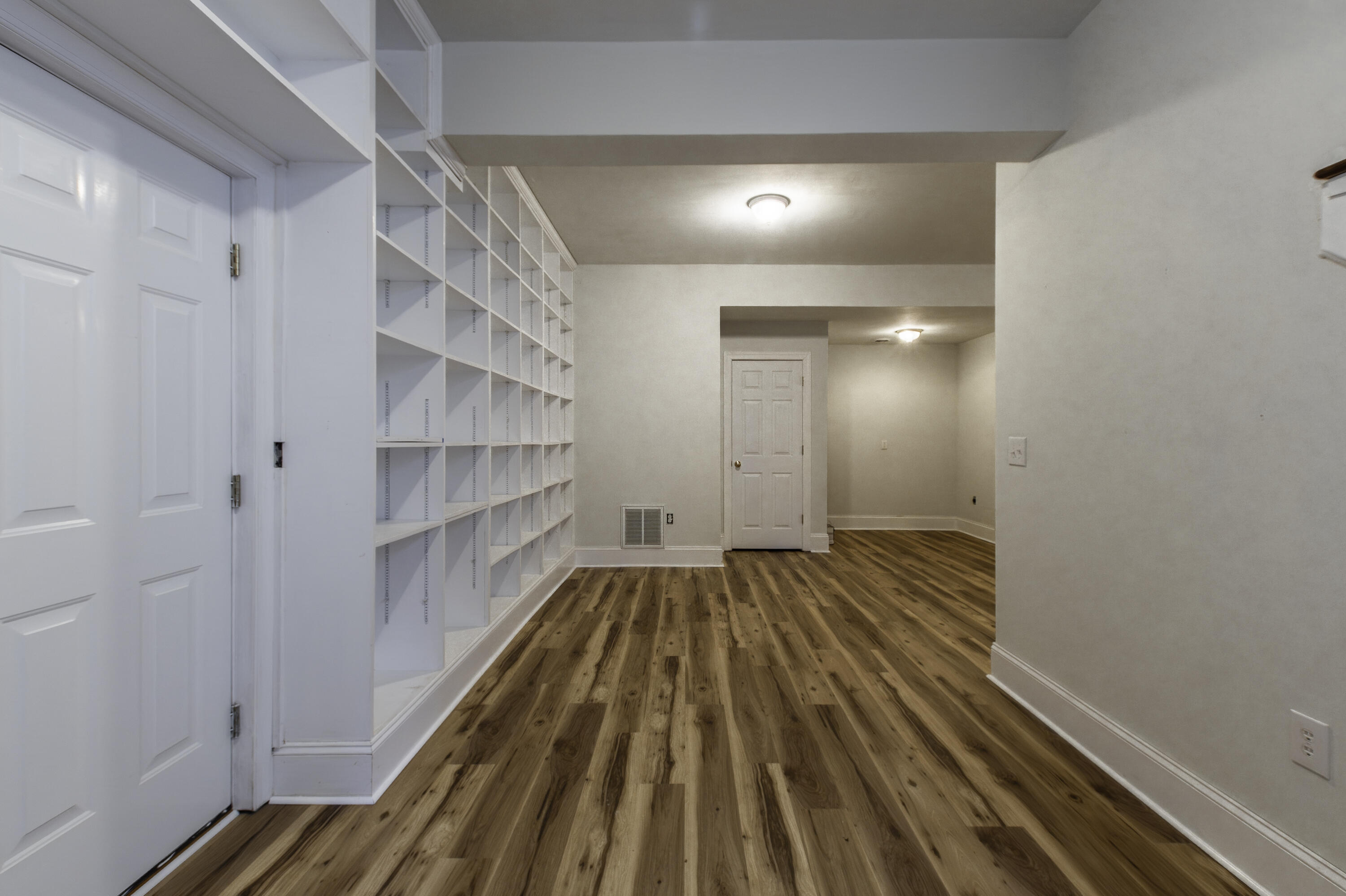 190 Henry Hill Dr