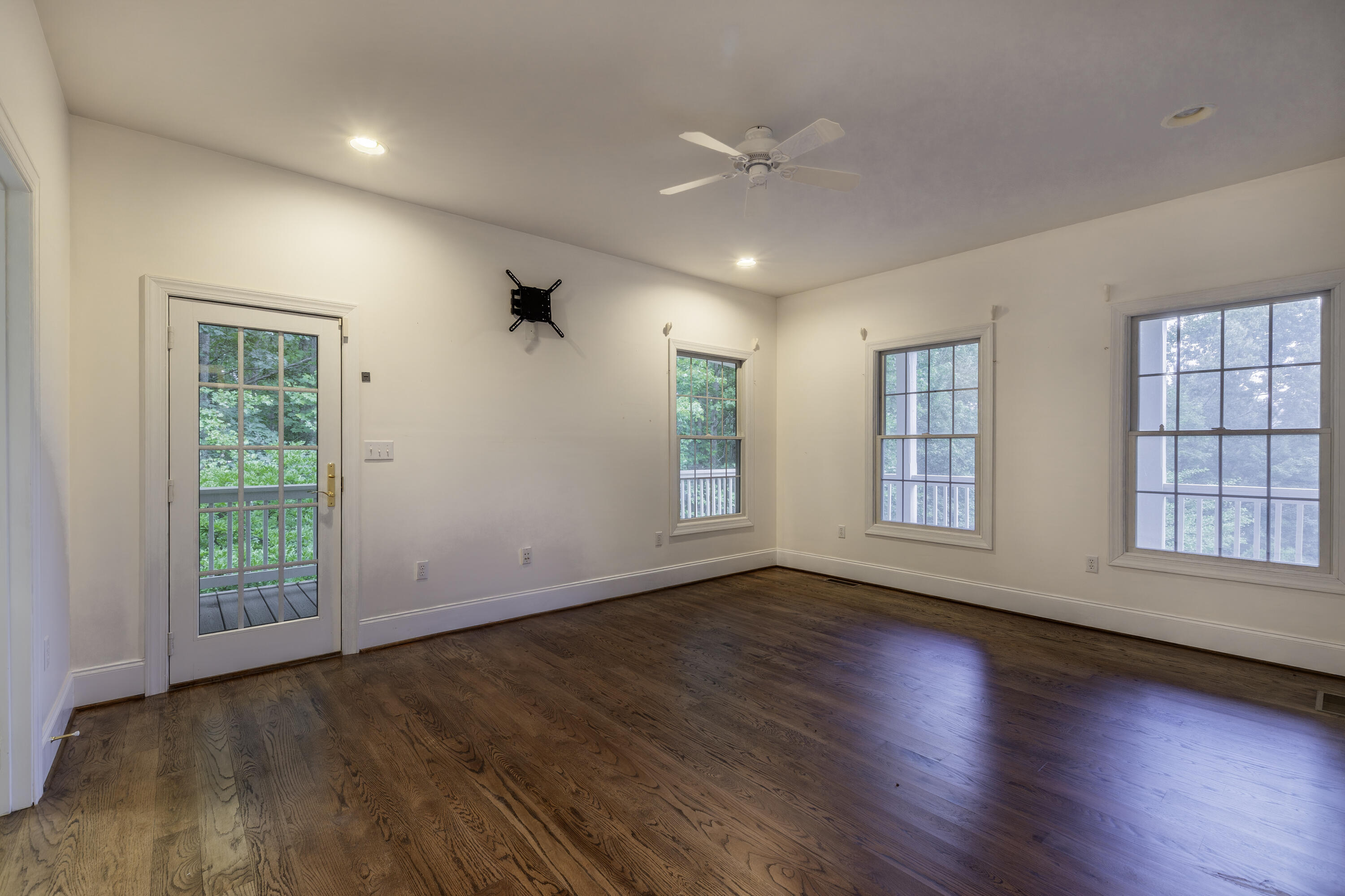 190 Henry Hill Dr