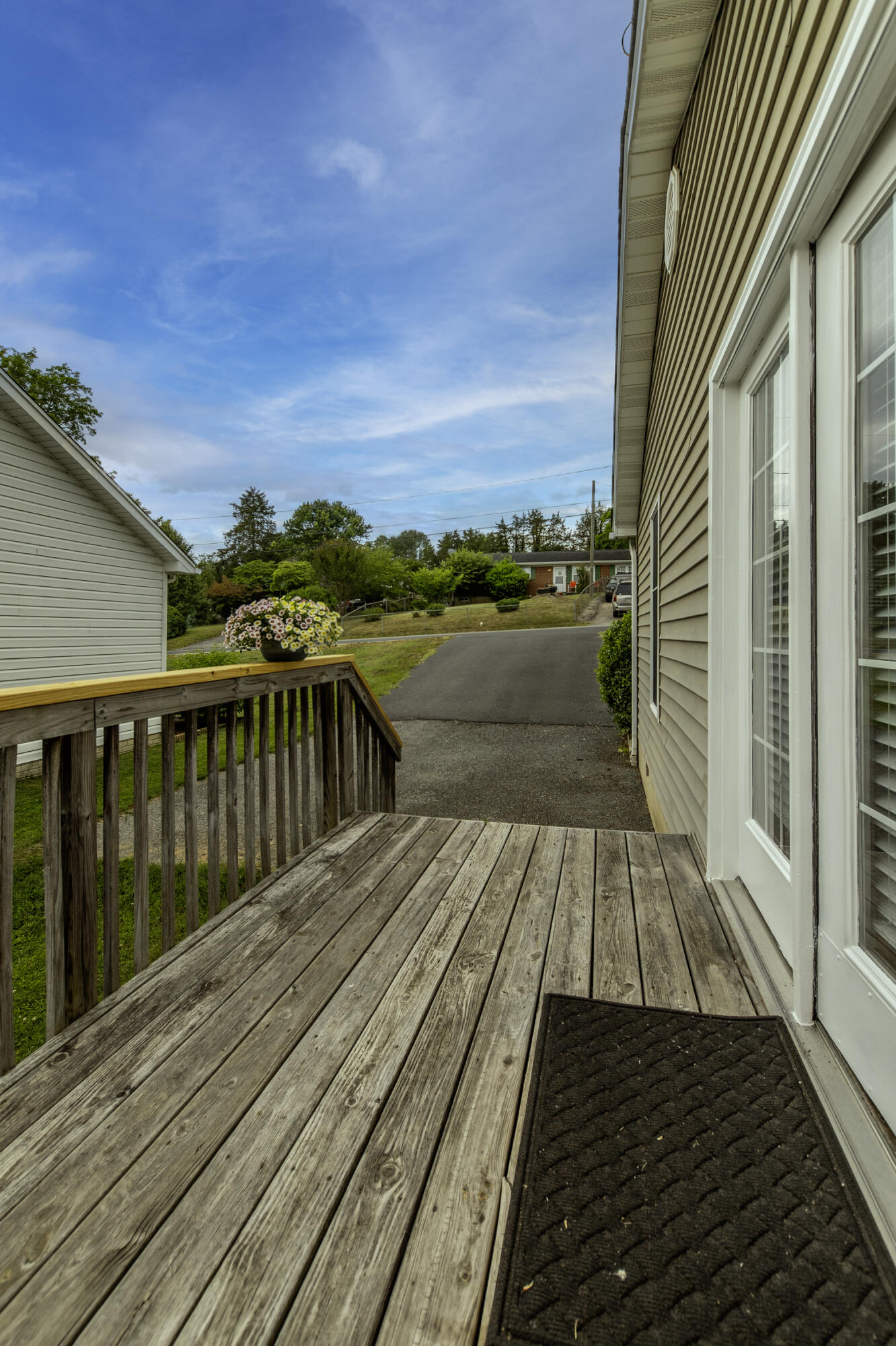 592 Lime Kiln Rd