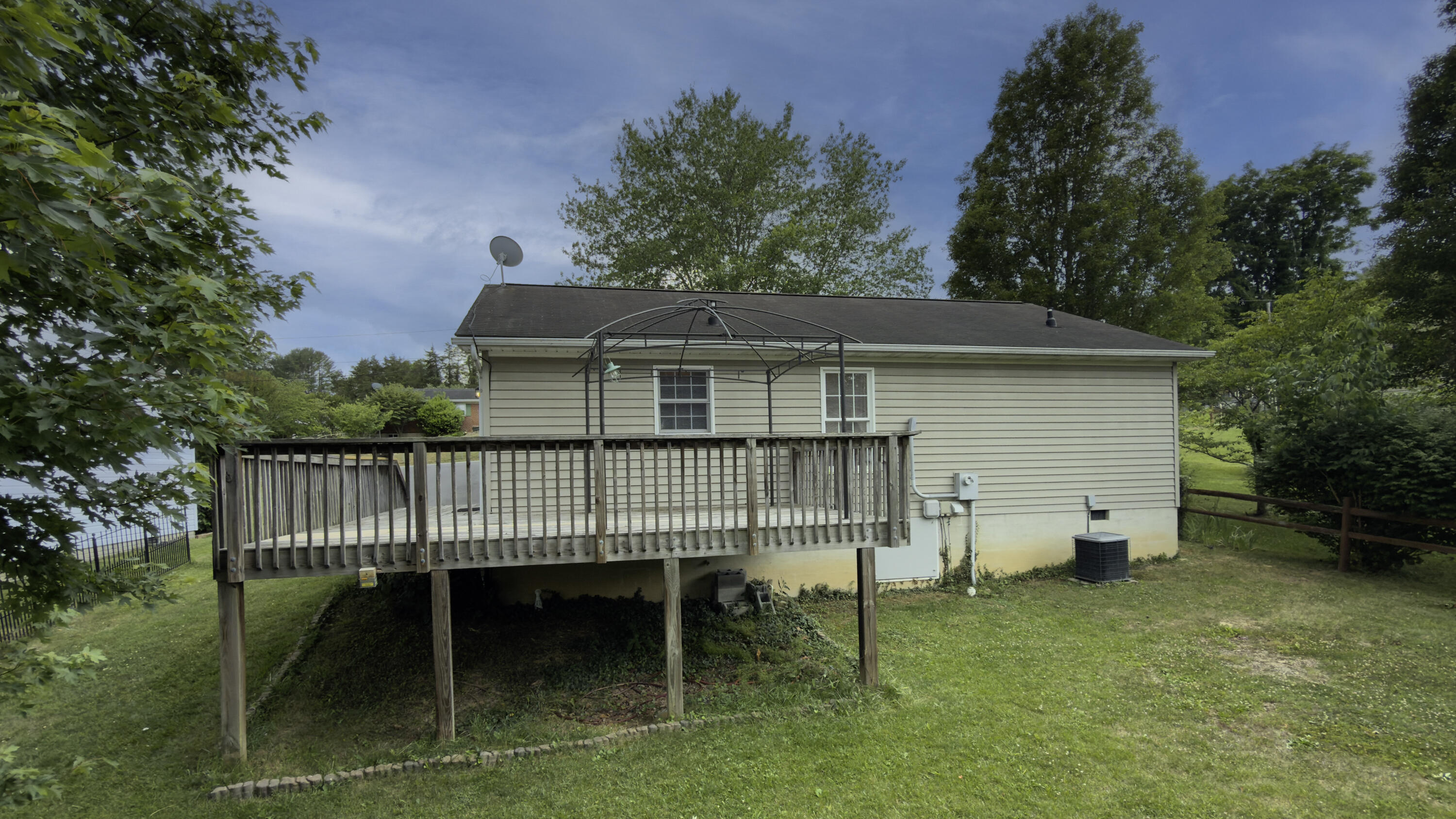 592 Lime Kiln Rd