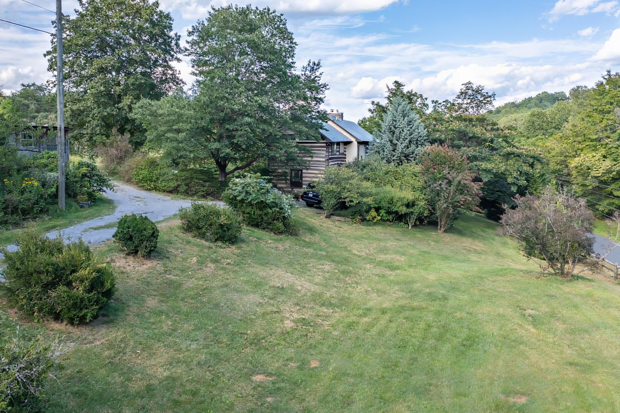5704 Plank Rd
