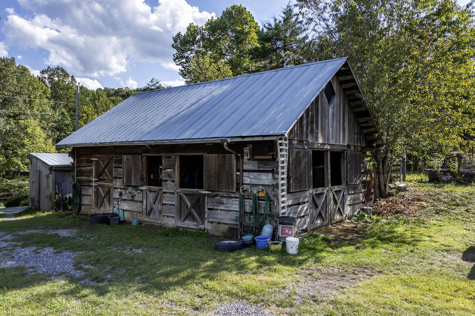 5704 Plank Rd