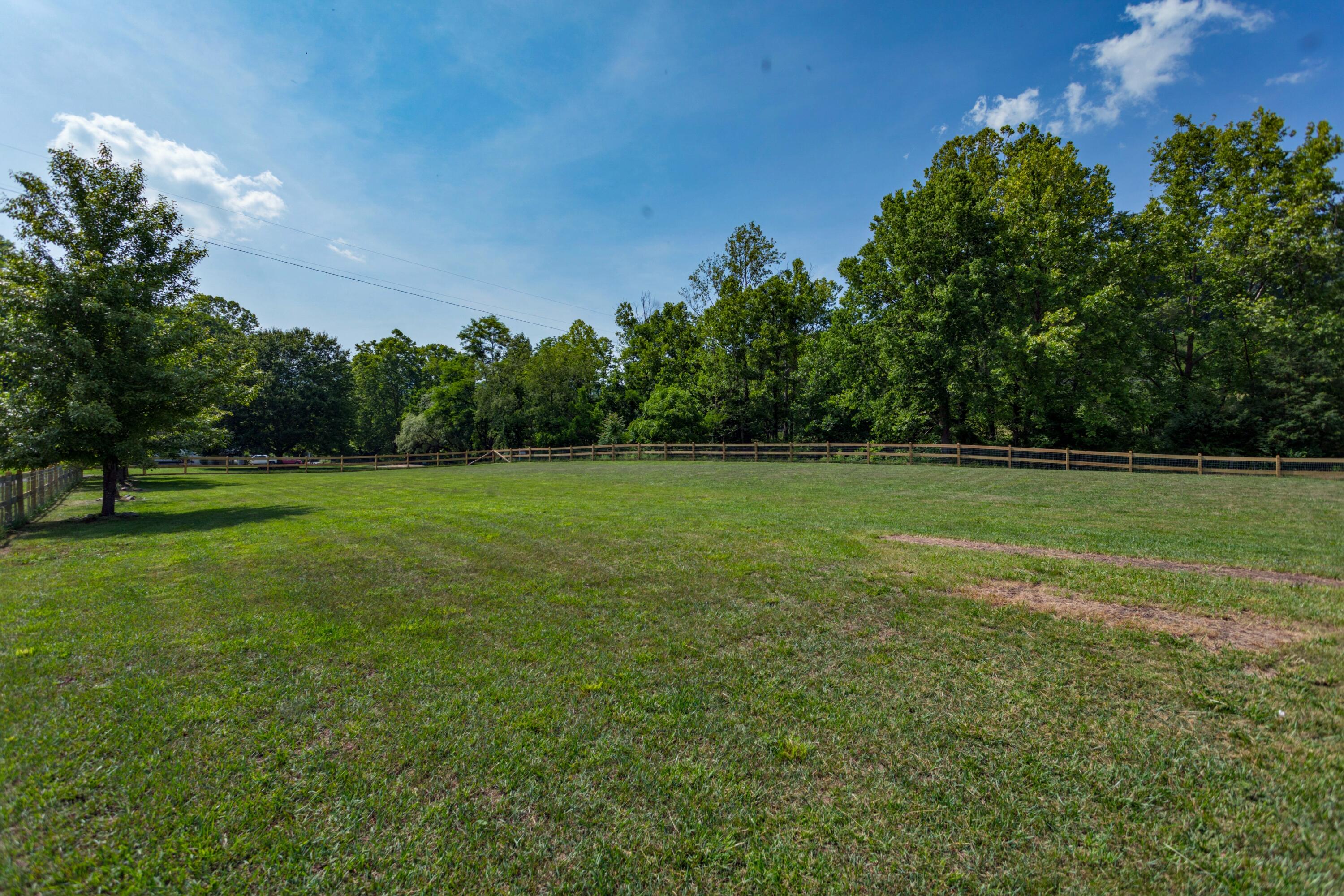 665 Blacks Creek Rd