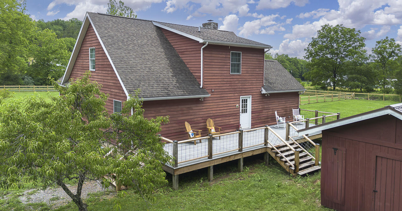 665 Blacks Creek Rd